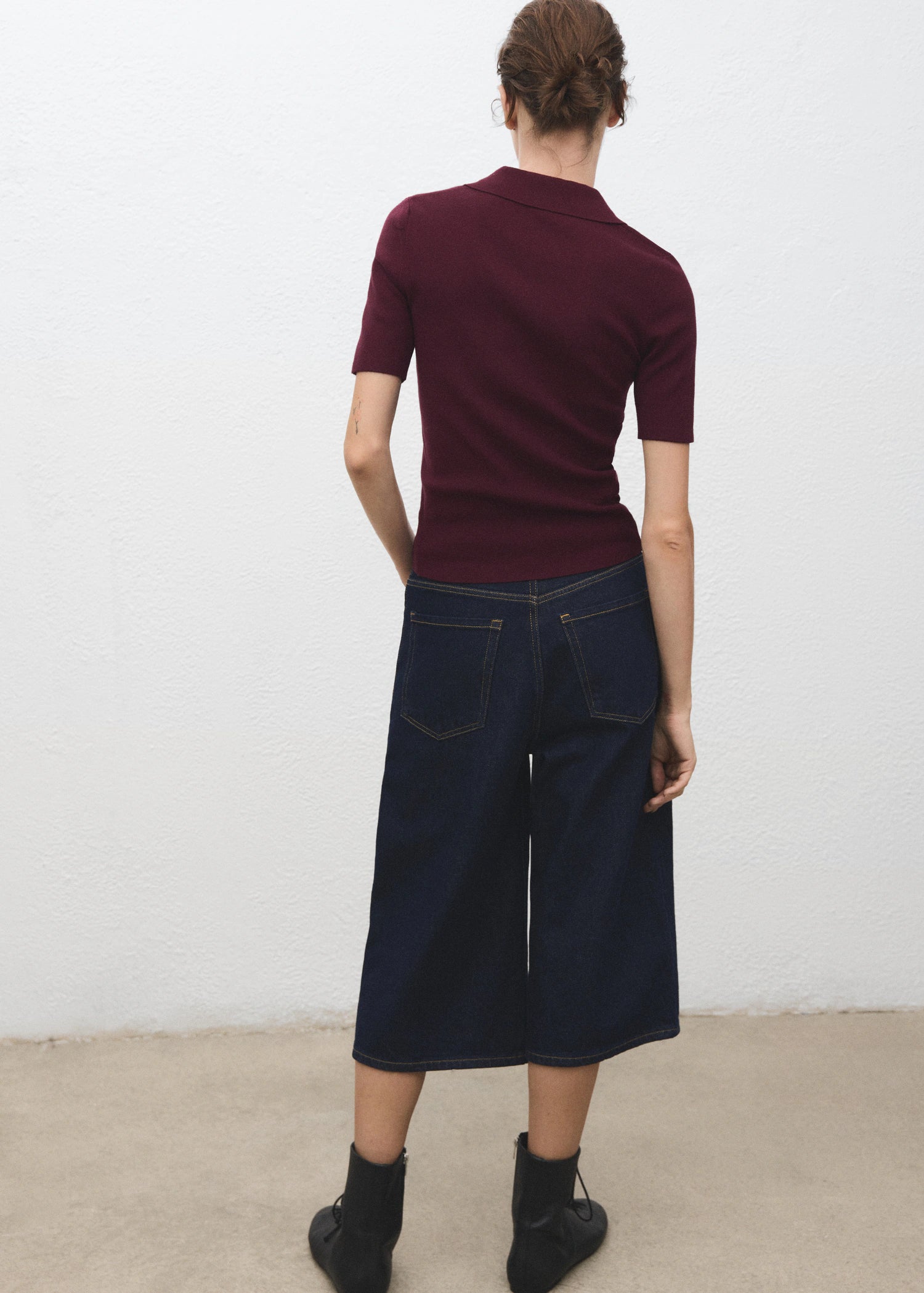 Fine Knit Sweater With Shirt Collar