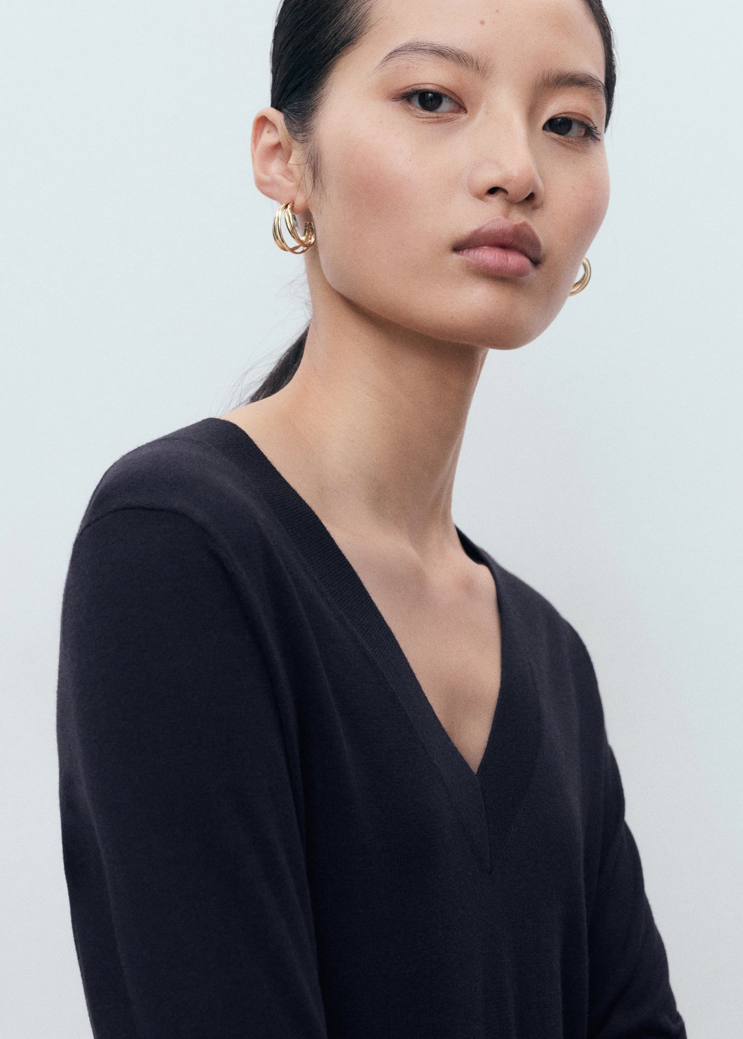 Fine Knit V Neck Sweater