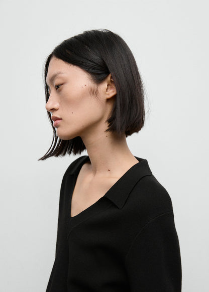 Fine Knit V Neck Sweater