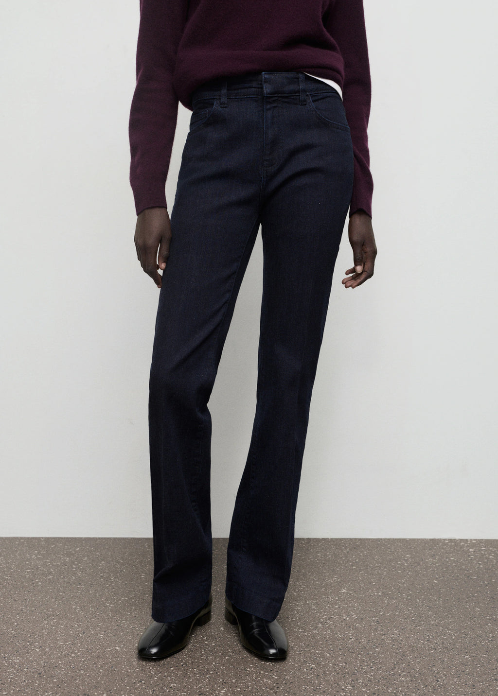 Flare Jeans Mid Rise Rinse Wash