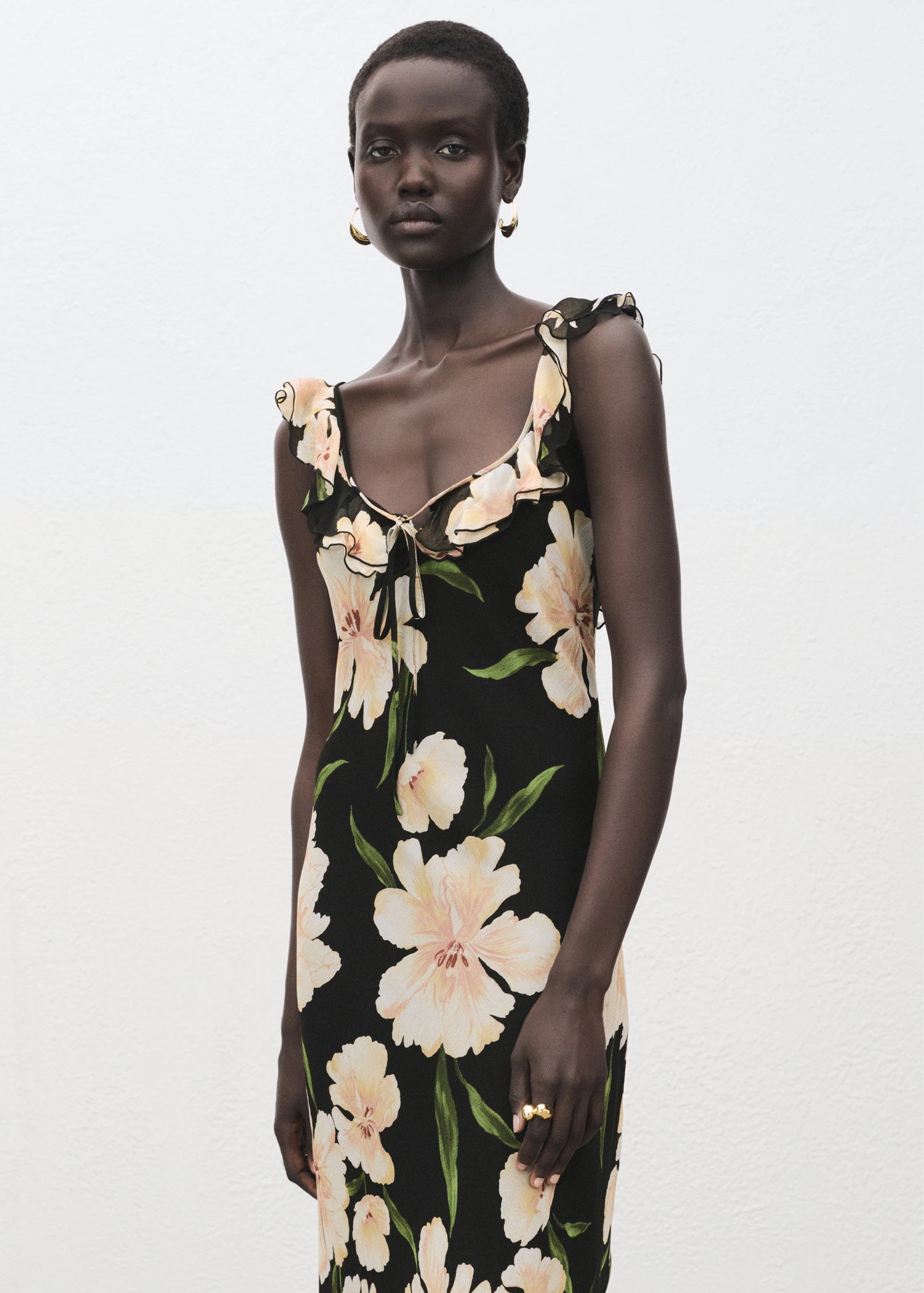 Floral Print Dress With Ruffle Detail