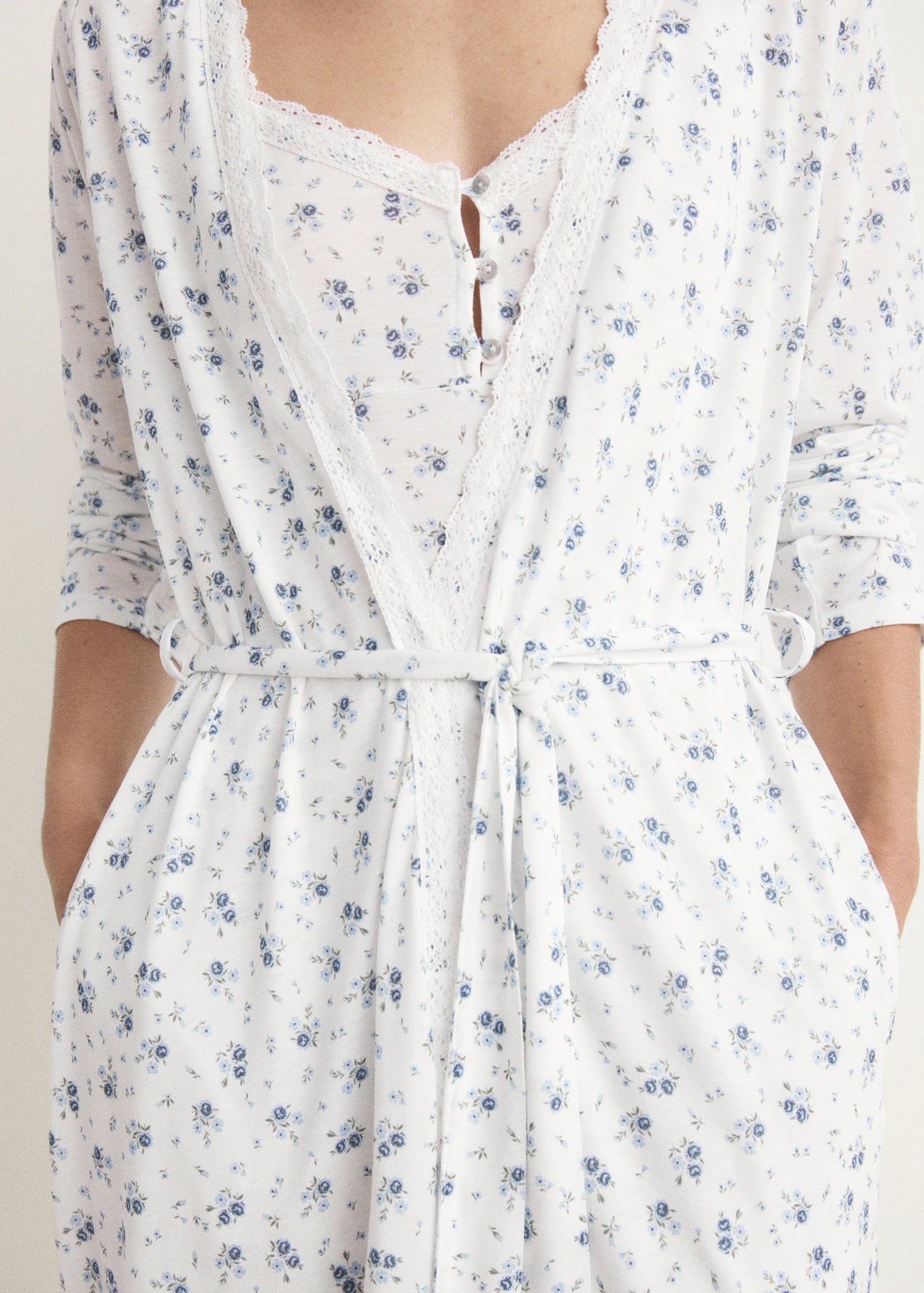 Floral Print Dressing Gown With Lace Trim