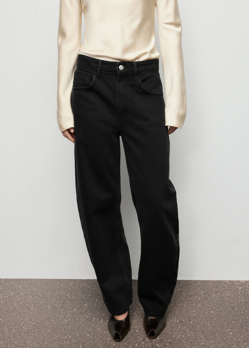 High Waisted Barrel Jeans