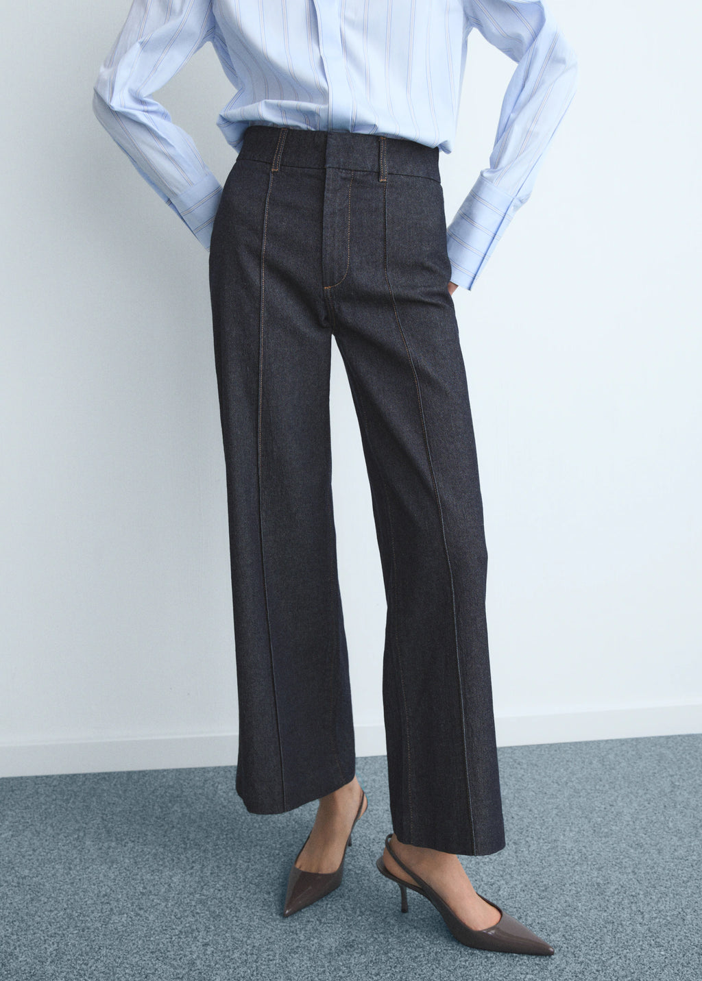High Waisted Culotte Jeans With Stitching