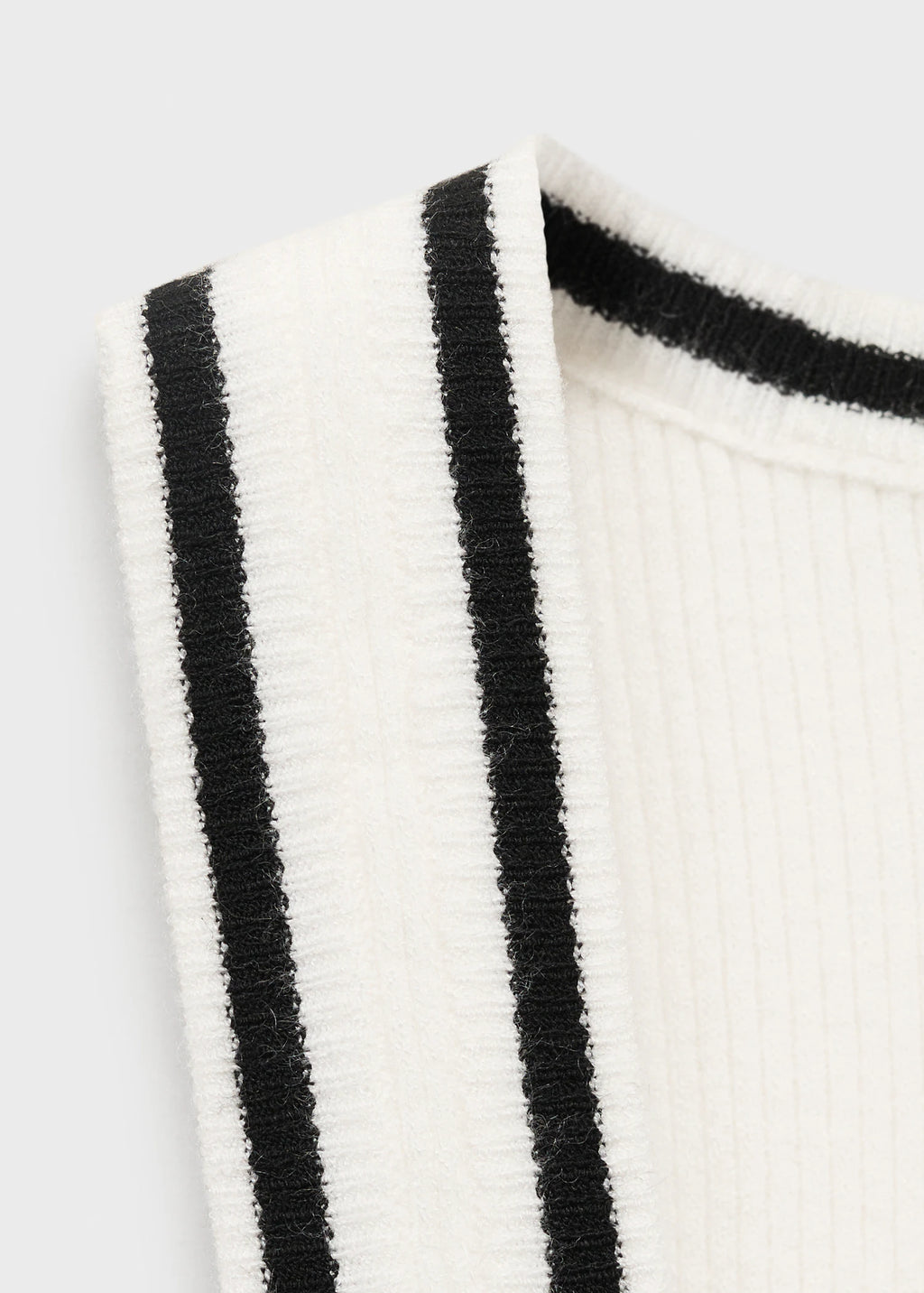 Knitted Top With Contrast Details