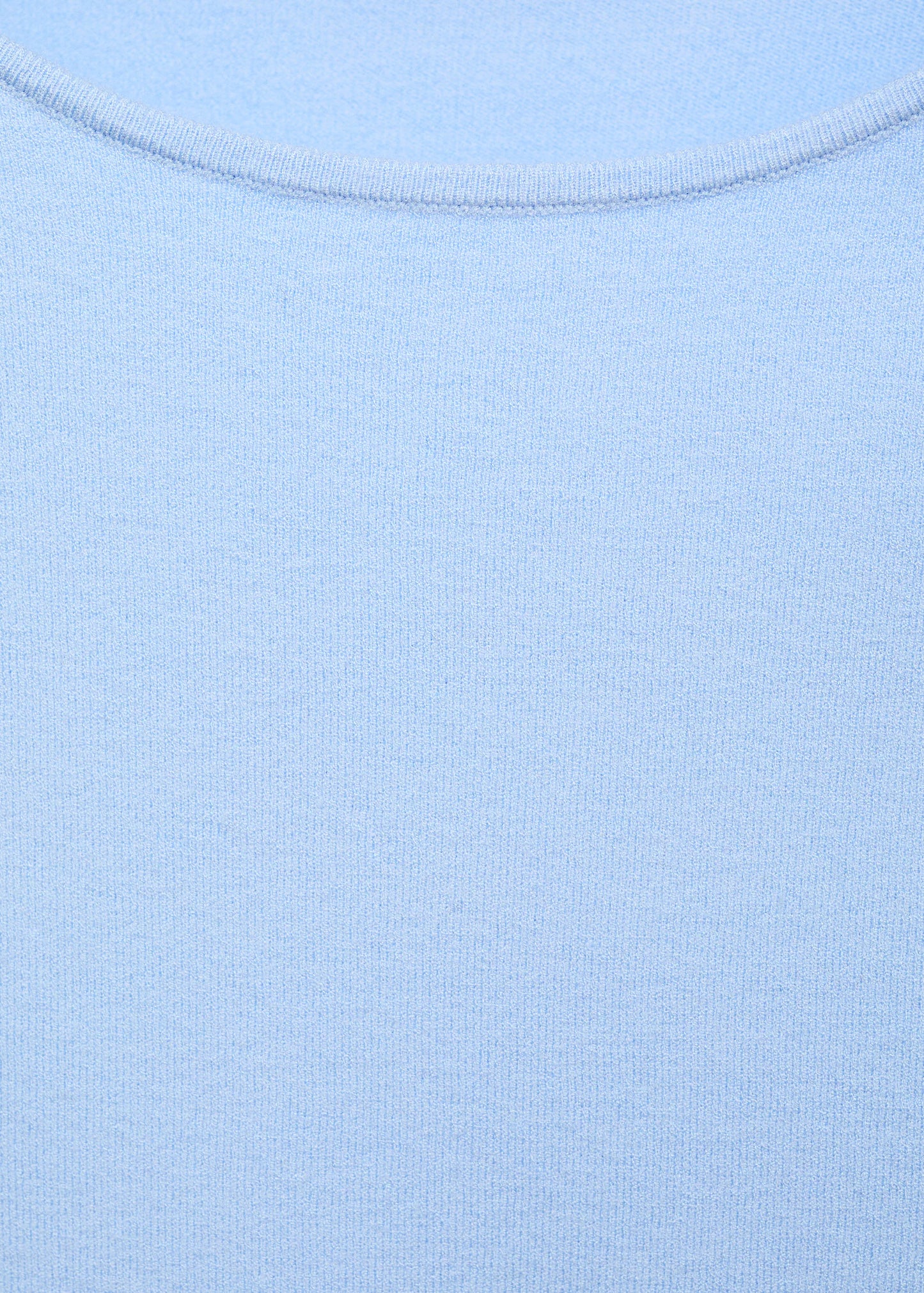 Long Sleeved Fine Knit Sweater