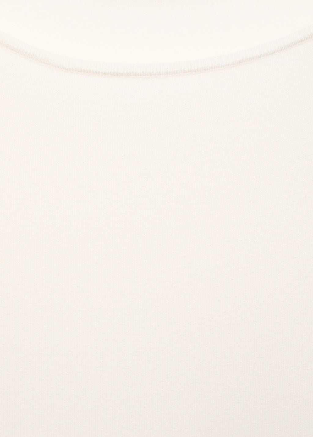 Long Sleeved Fine Knit Sweater