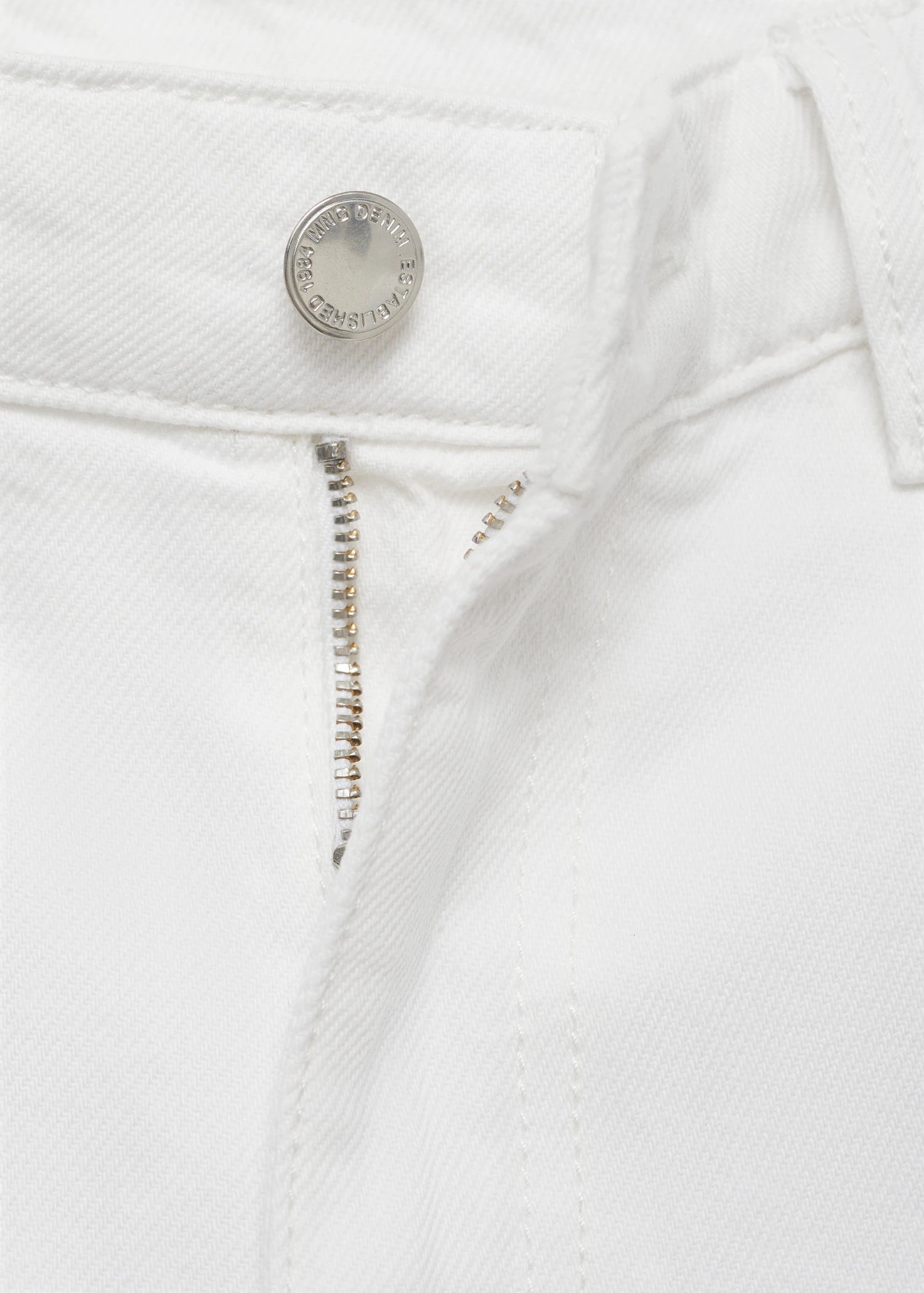 Low Waist Wide Leg Jeans