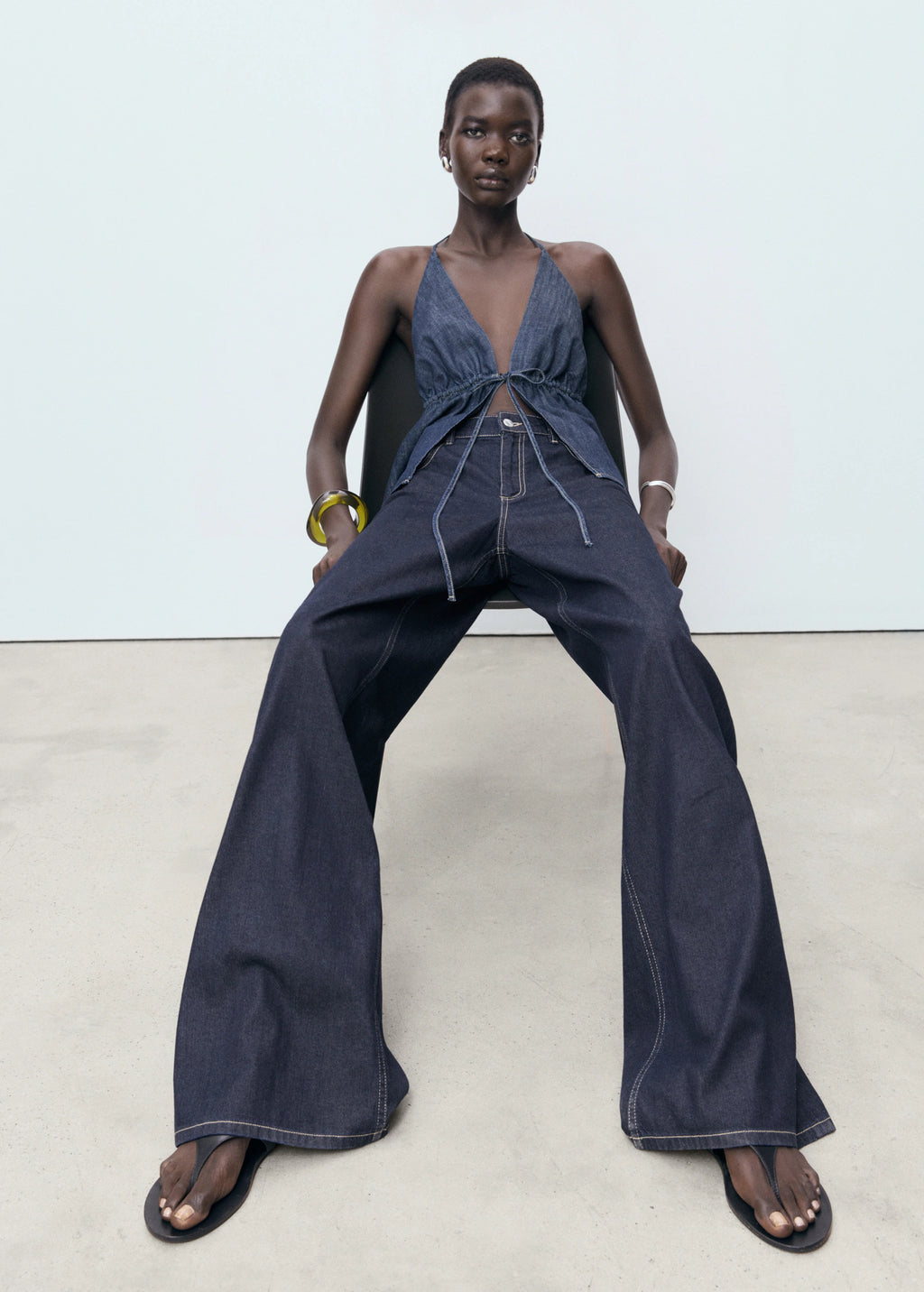 Low Waist Wide Leg Jeans