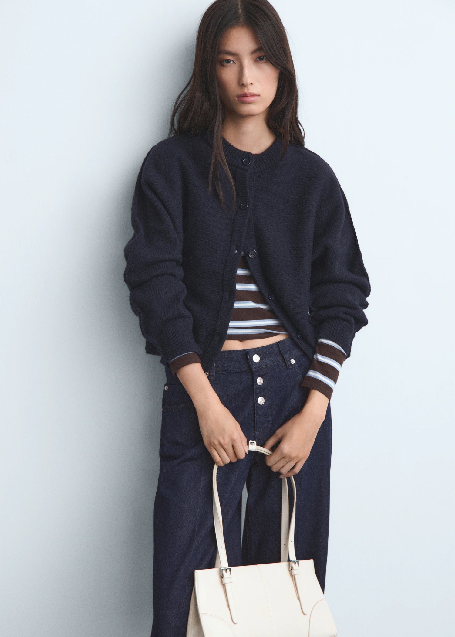 Low Rise Straight Leg Jeans With Buttons