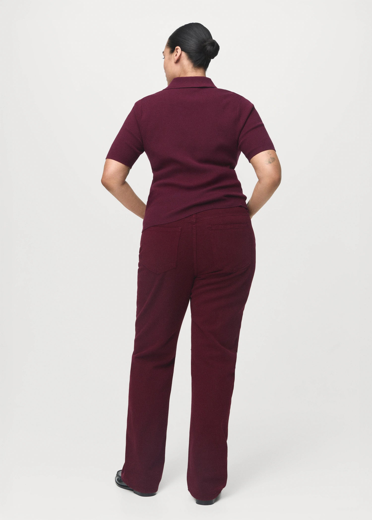 Matilda Medium Rise Straight Fit Jeans