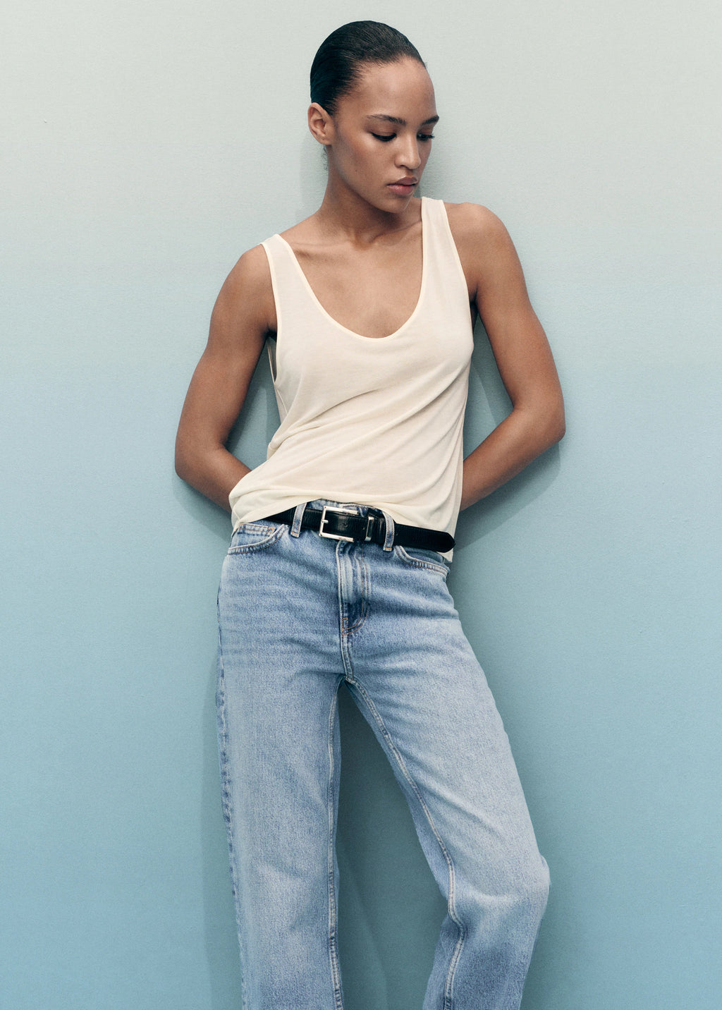 Matilda Medium Rise Straight Fit Jeans