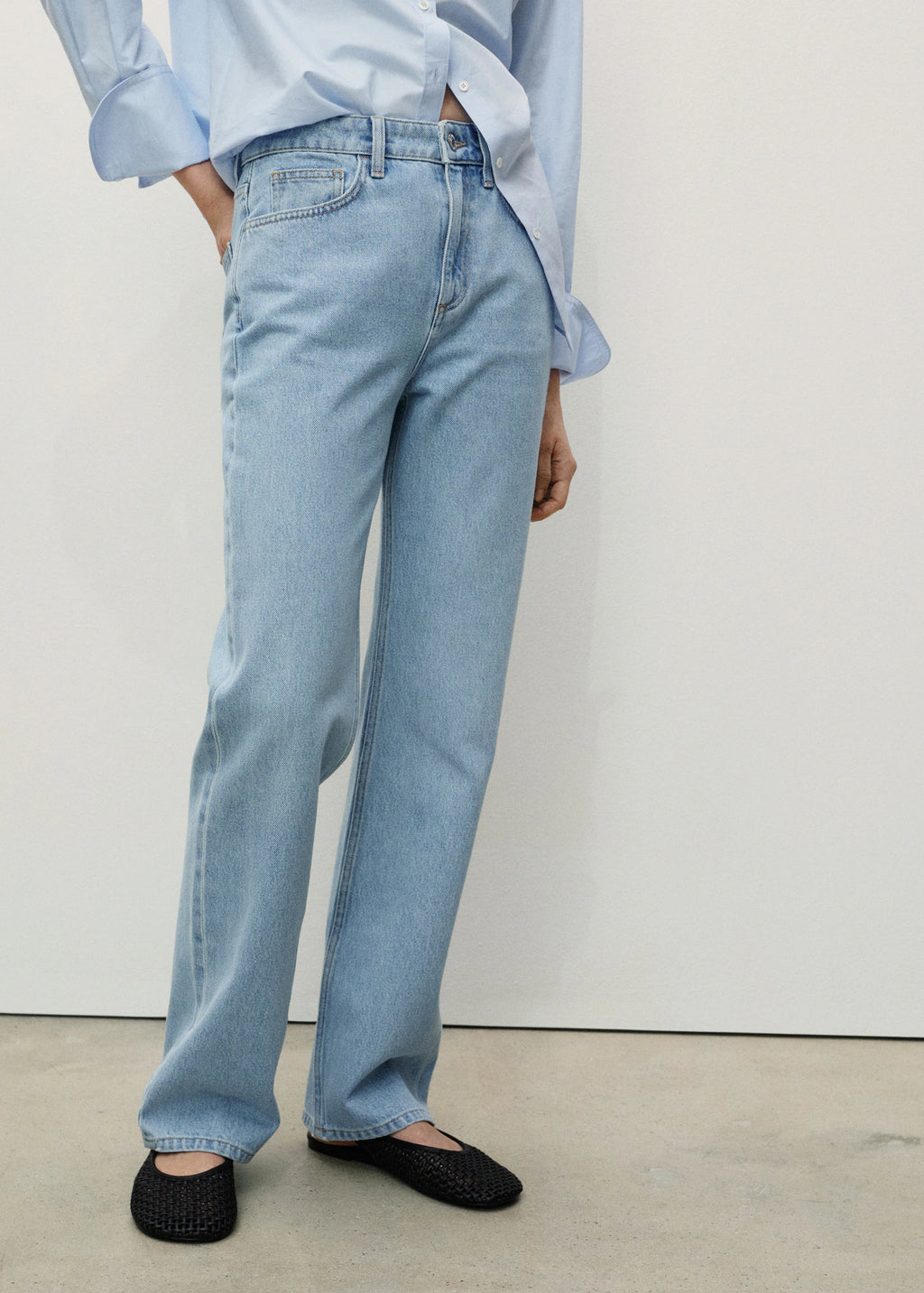 Matilda Medium Rise Straight Fit Jeans