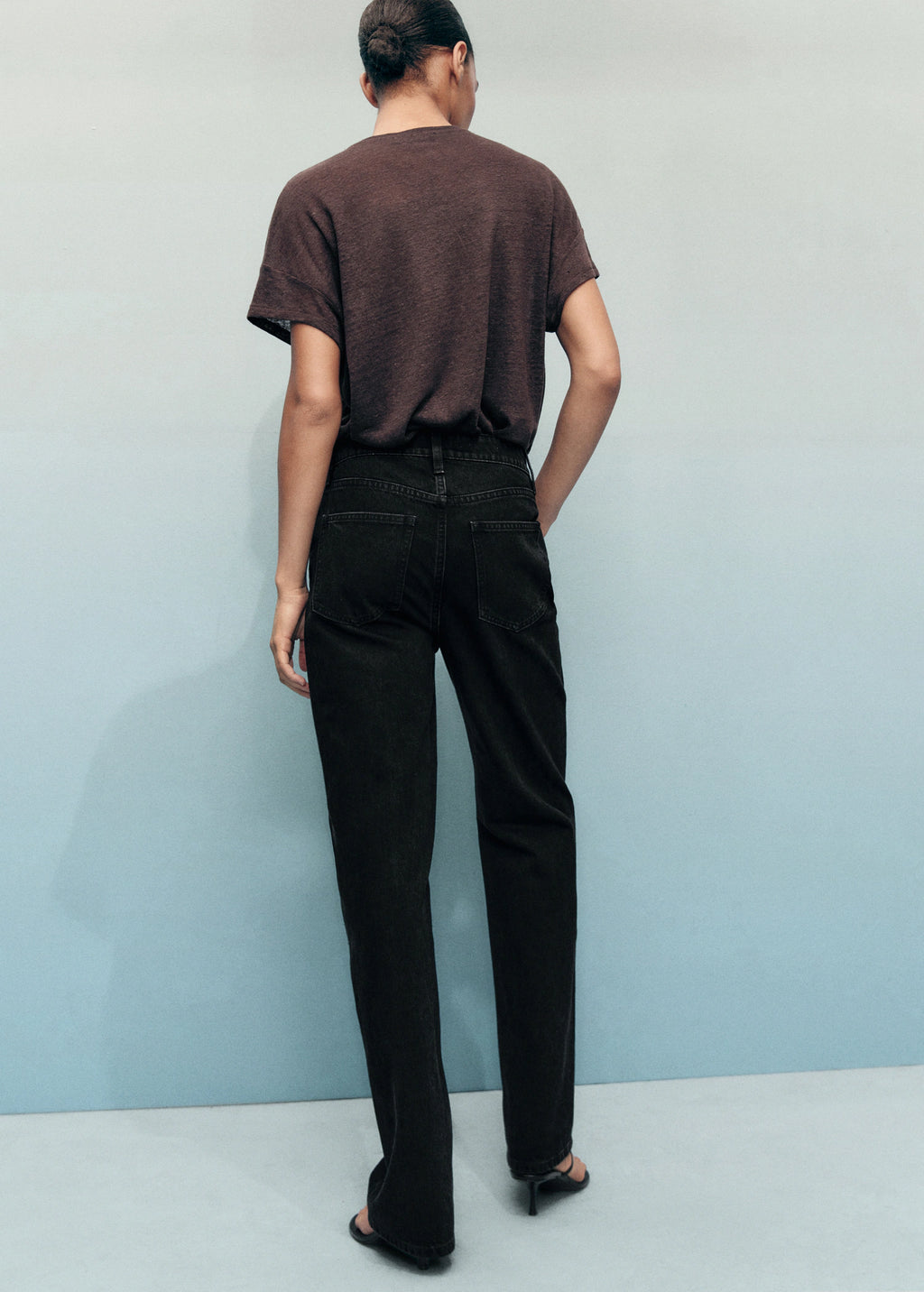 Matilda Medium Rise Straight Fit Jeans