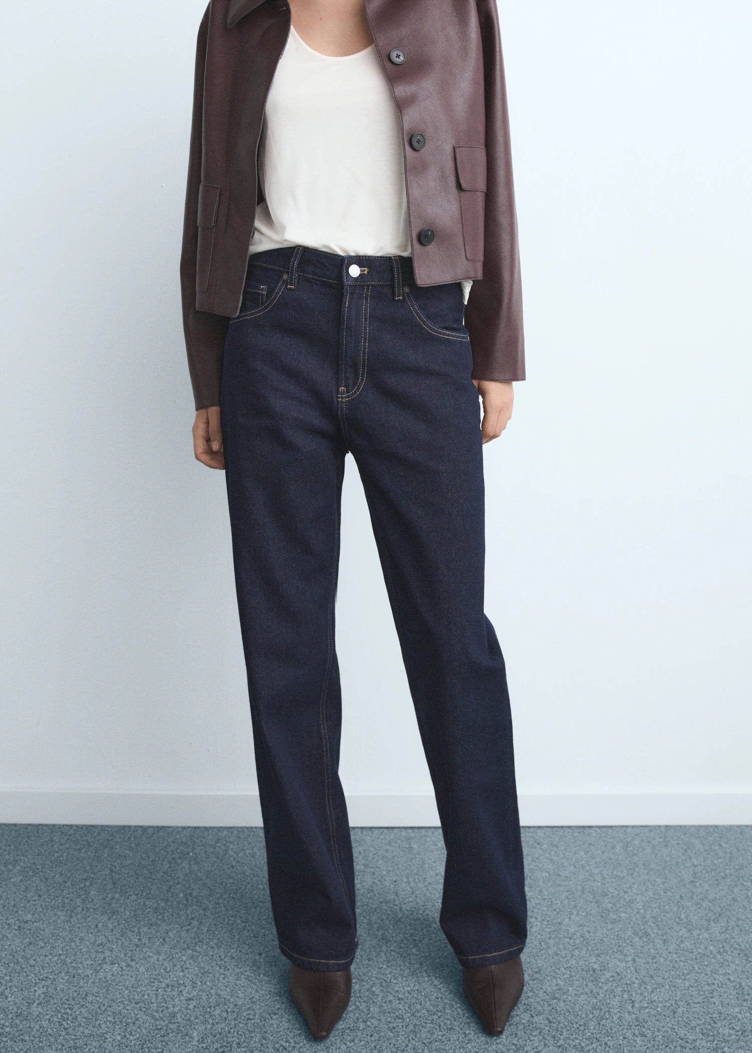 Miami Medium Rise Straight Fit Jeans