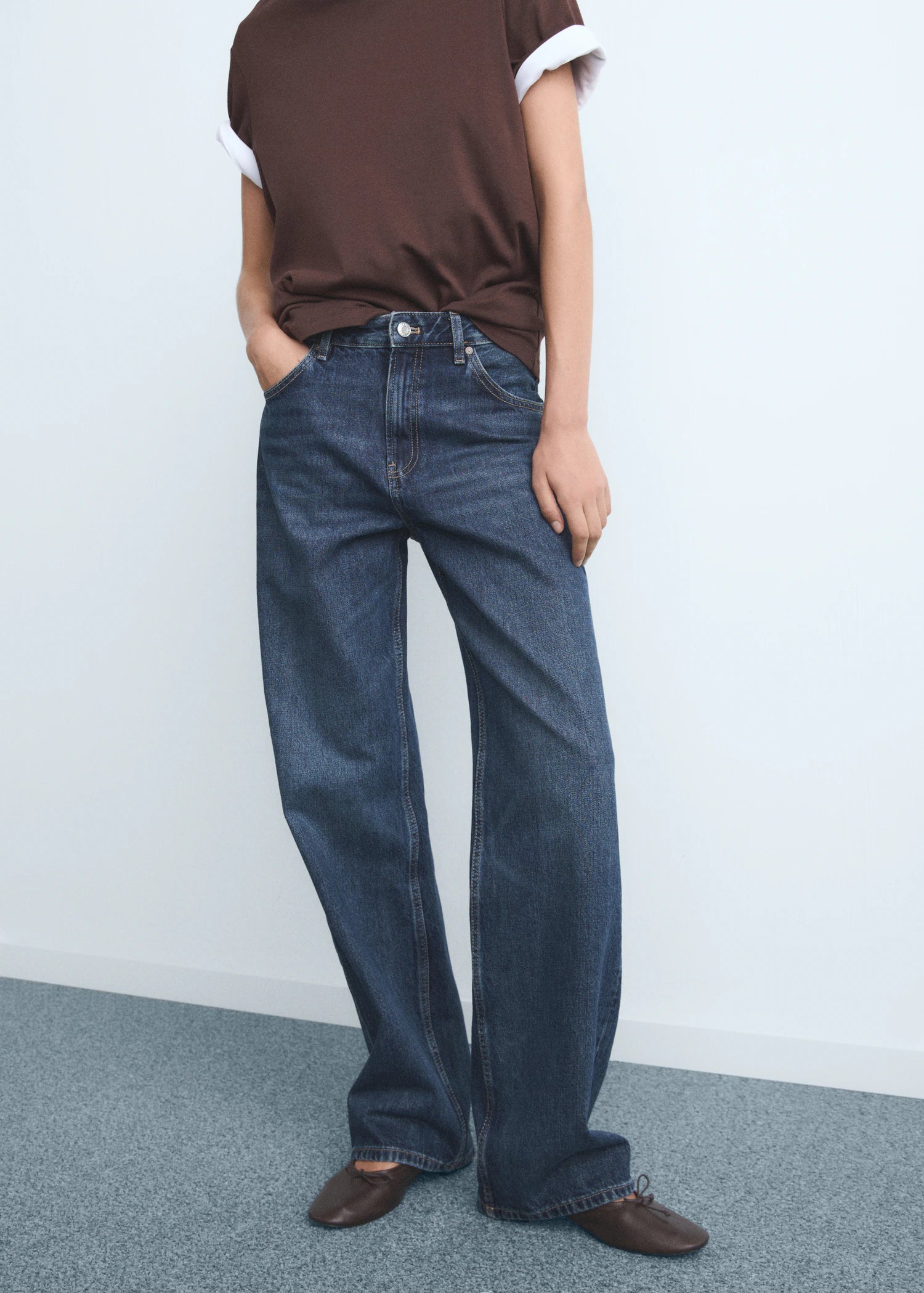 Miami Medium Rise Straight Fit Jeans