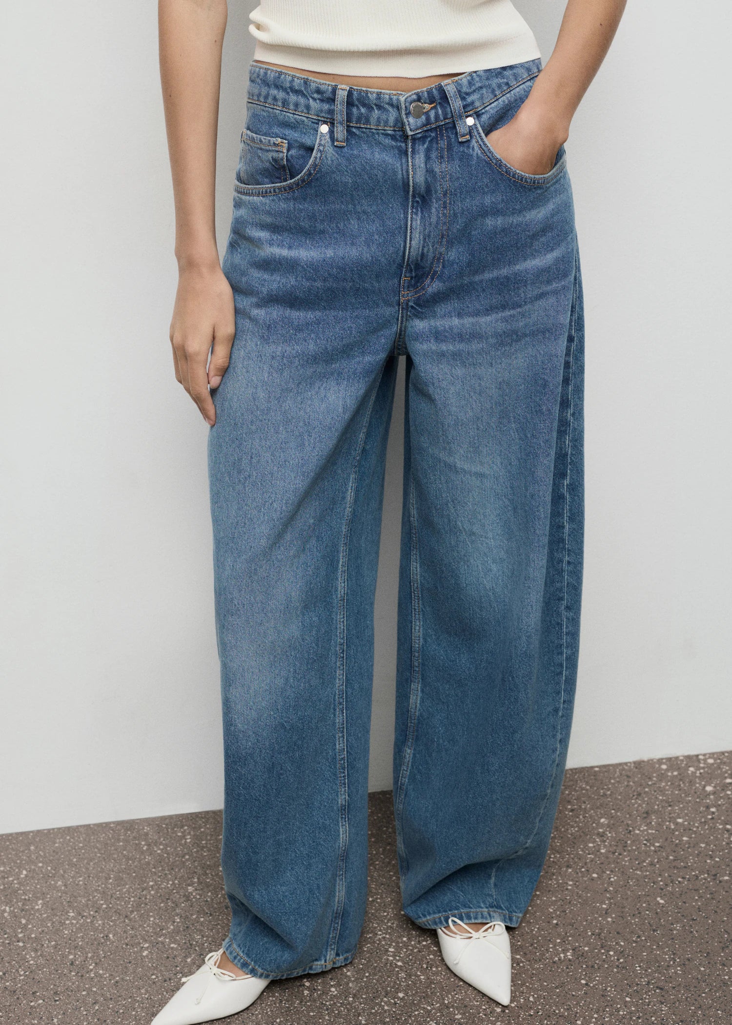 Mid Rise Balloon Jeans