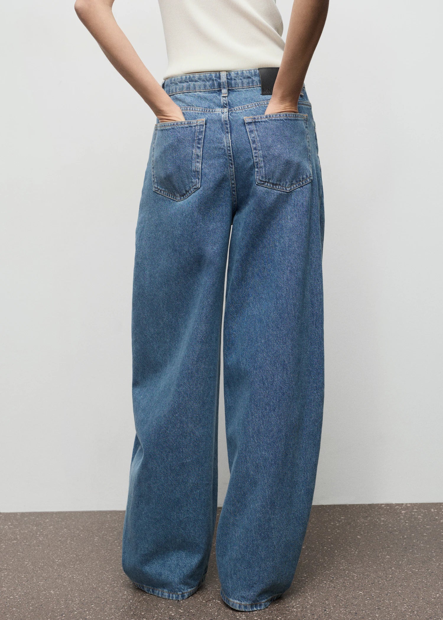 Mid Rise Balloon Jeans