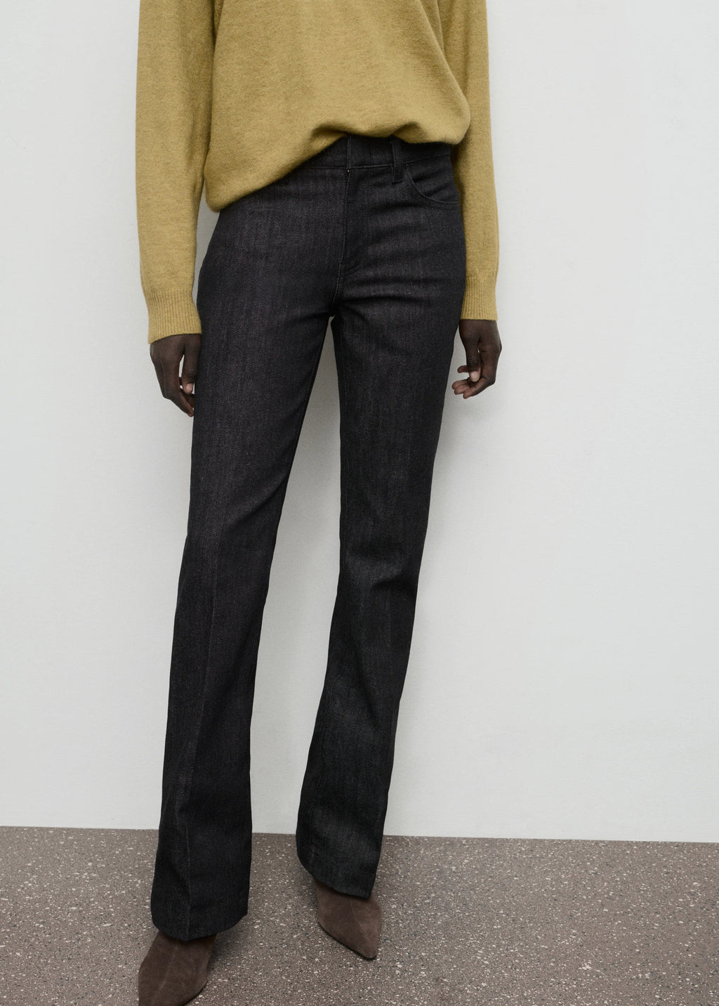 Mid Rise Flared Jeans