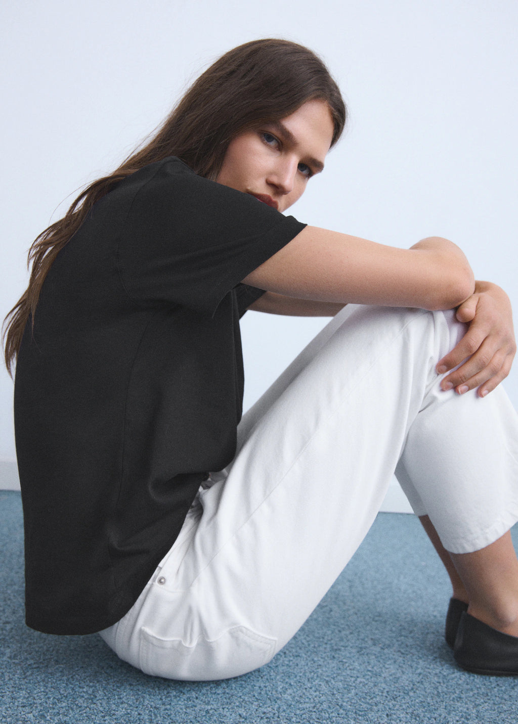 Mid Rise Straight Jeans