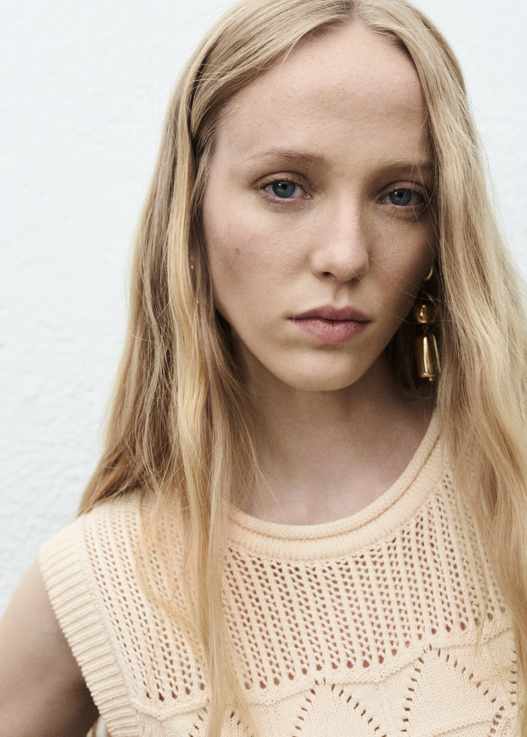 Openwork Knit Waistcoat With Ruffle