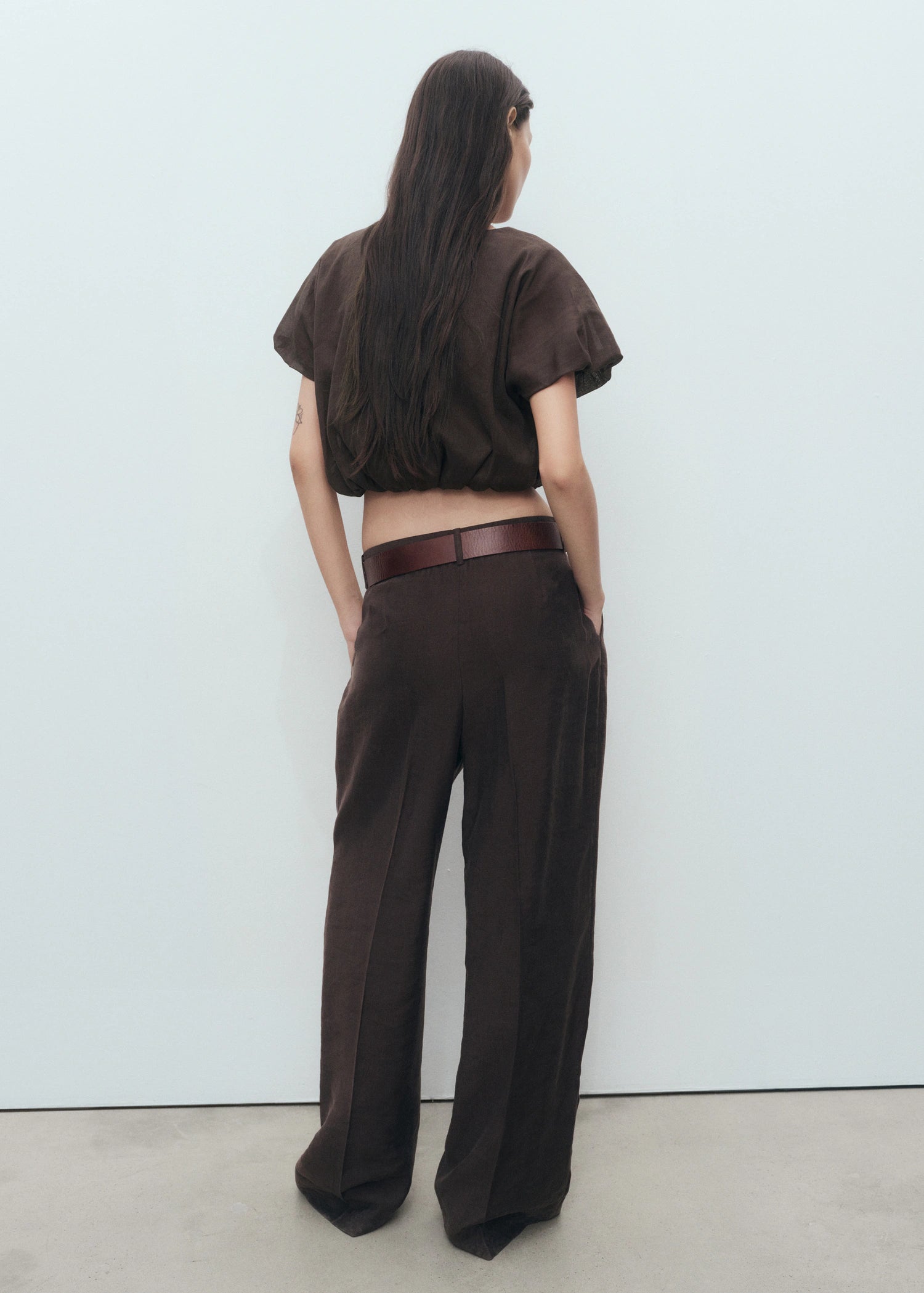 Ramie Cropped Balloon Blouse