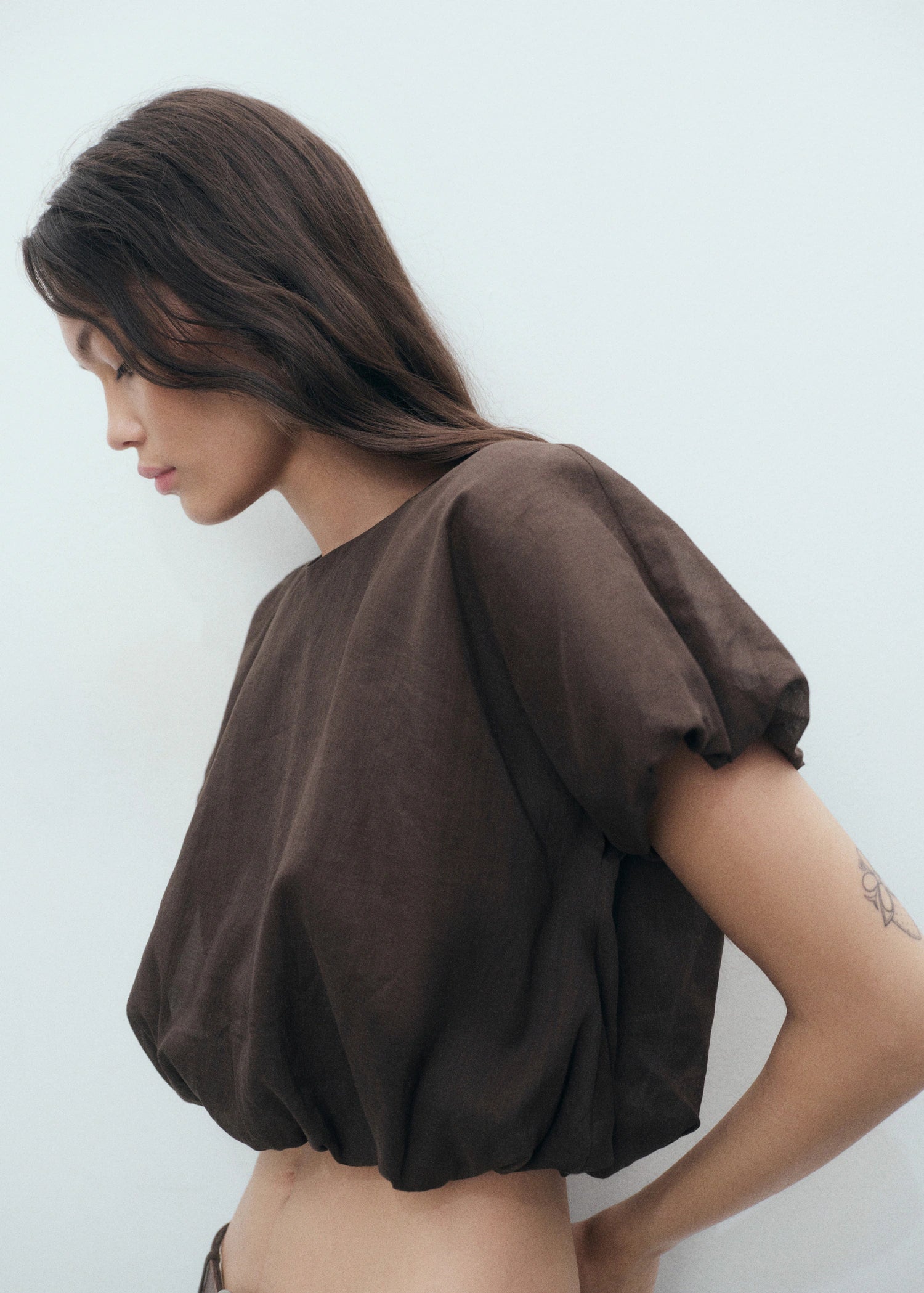 Ramie Cropped Balloon Blouse