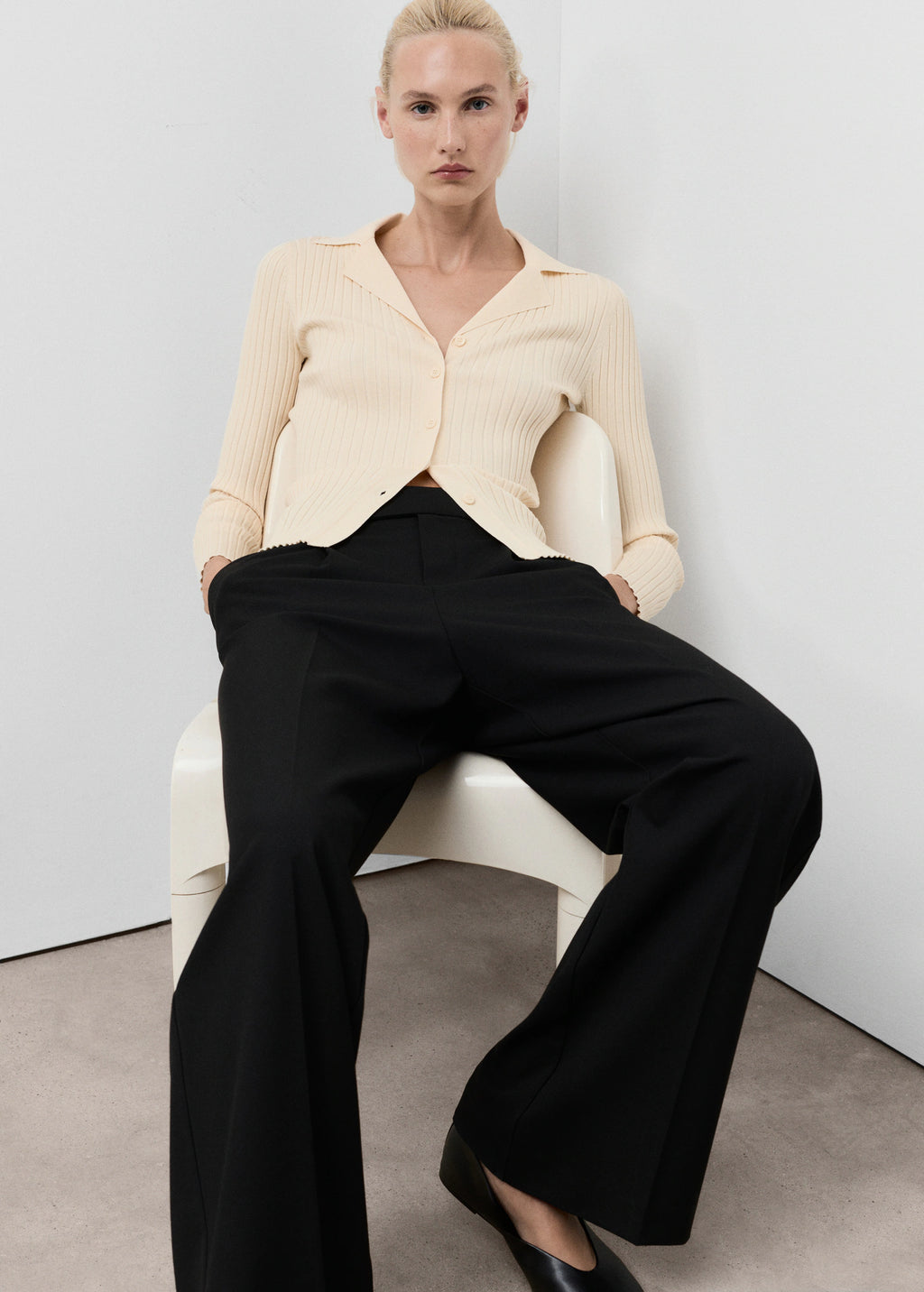 Ribbed Lapel Cardigan