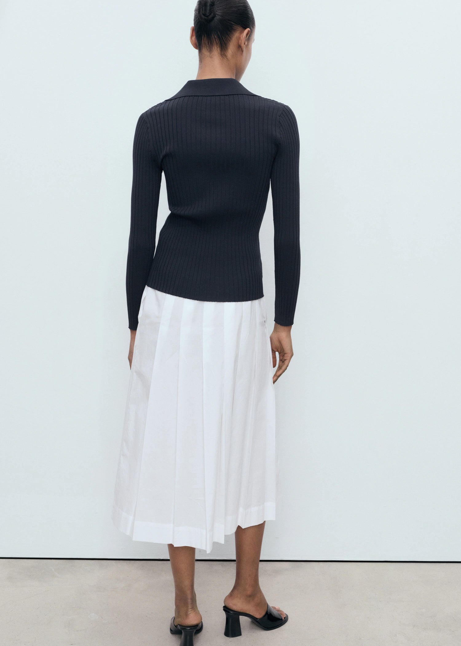 Ribbed Lapel Cardigan