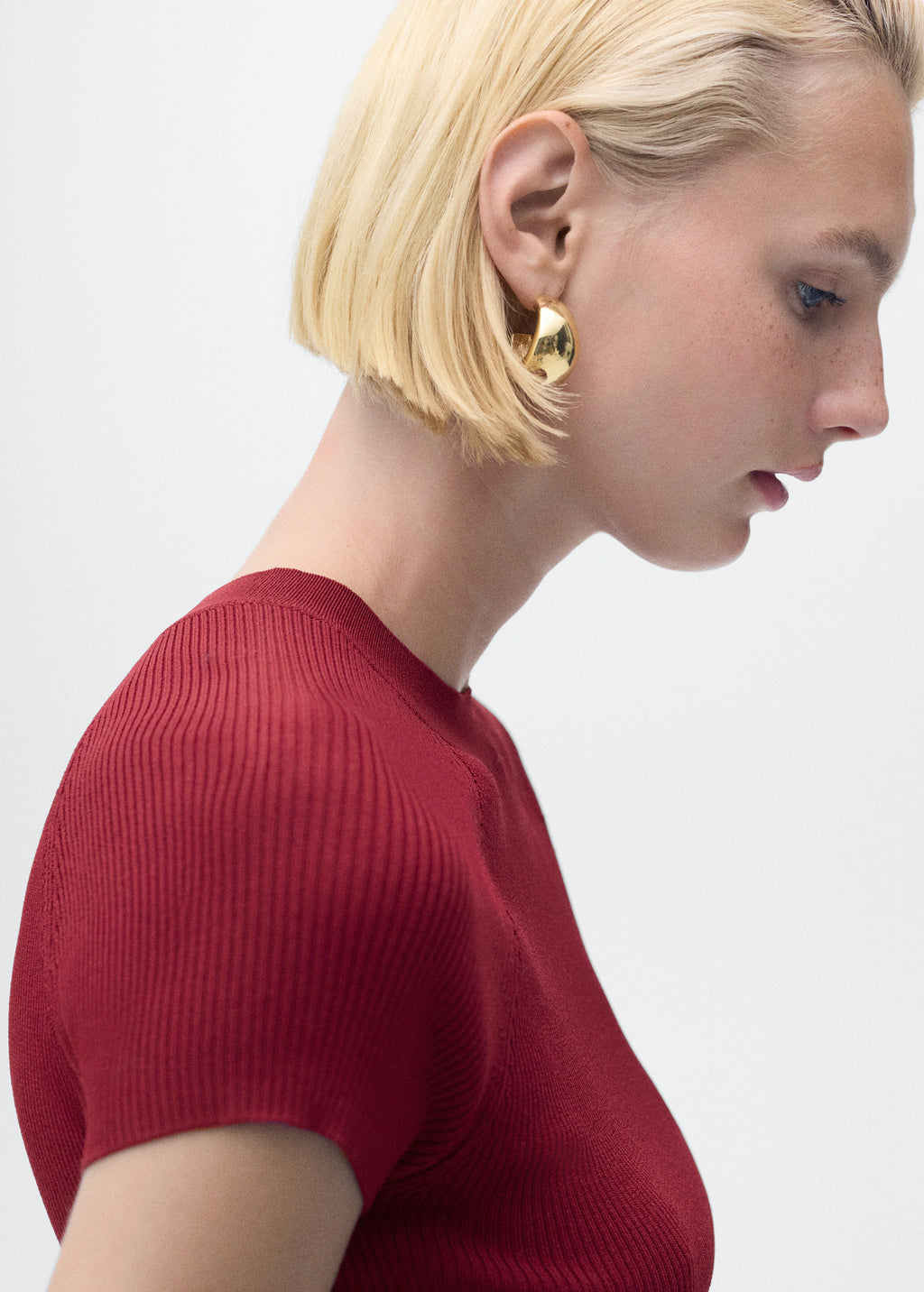 Ribbed Knit Short Sleeved Sweater