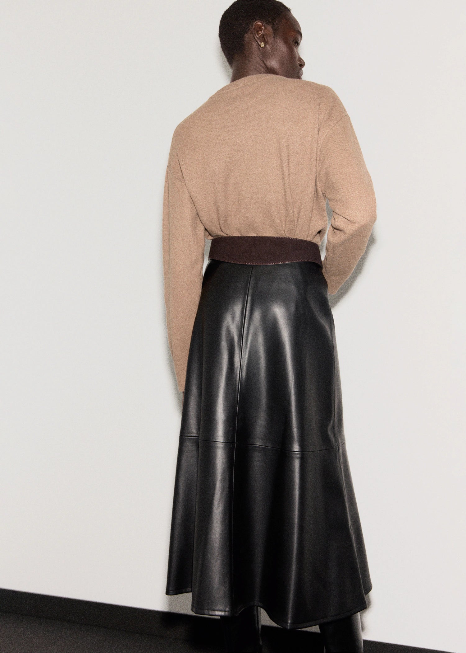 Round Neck Knitted Sweater