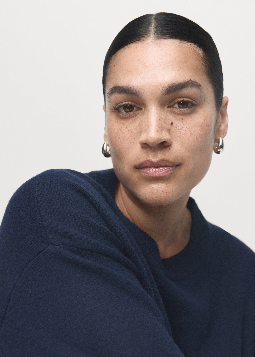 Round Neck Knitted Sweater