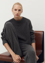 Round Neck Knitted Sweater