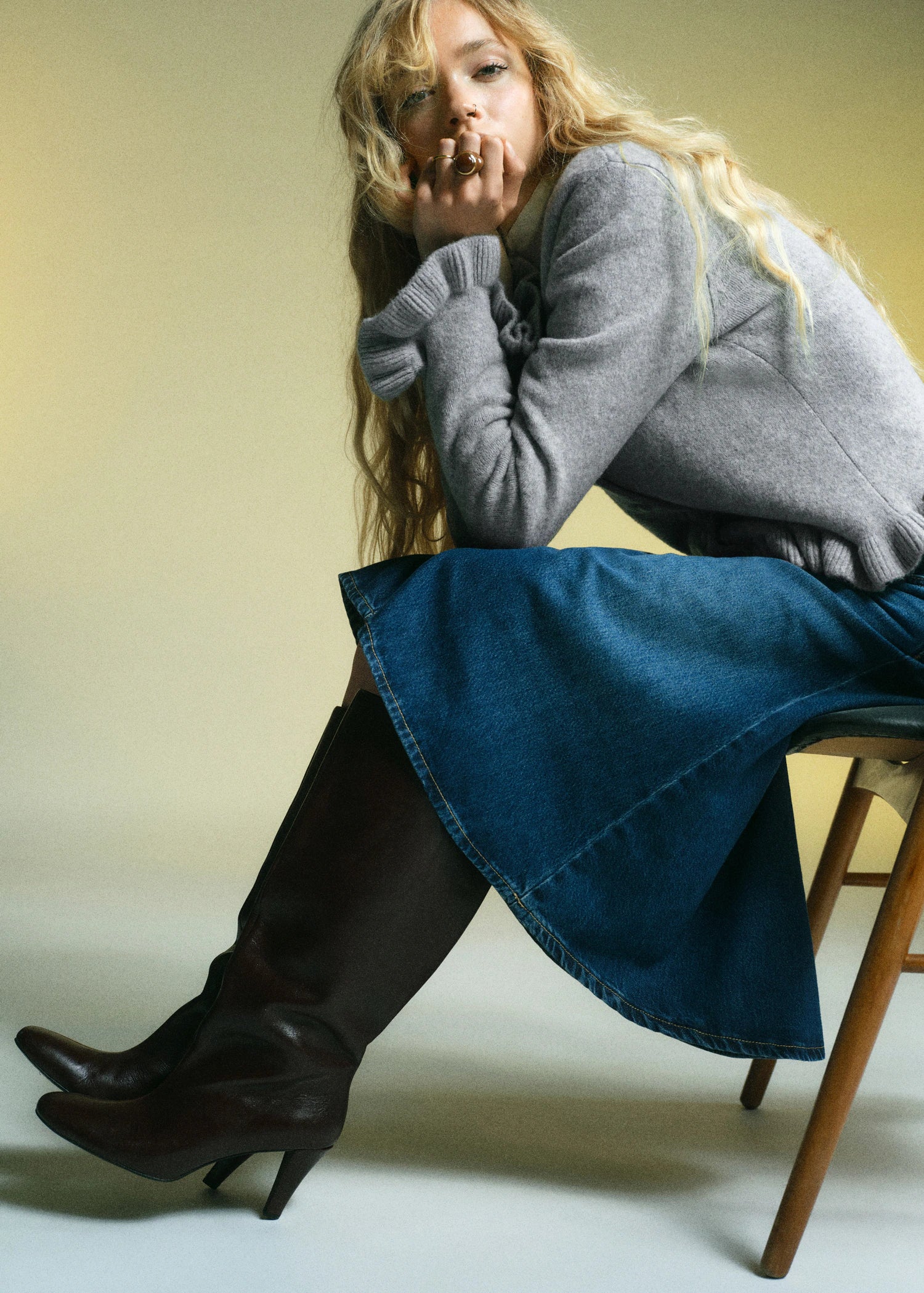 Ruffle  Knit Cardigan