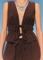 Ruffled Top With Bows