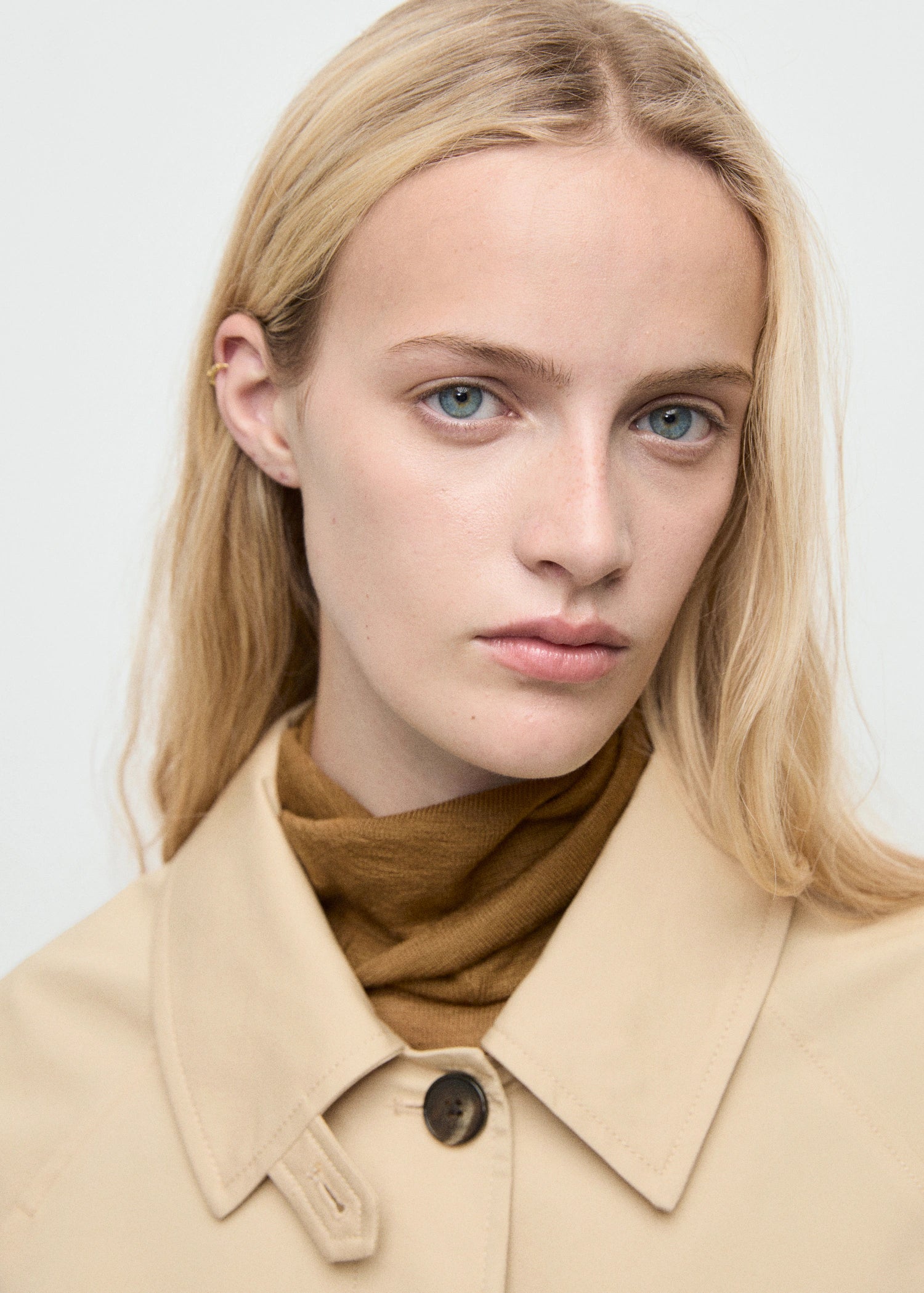 Short Oversized Trench Coat With Epaulettes