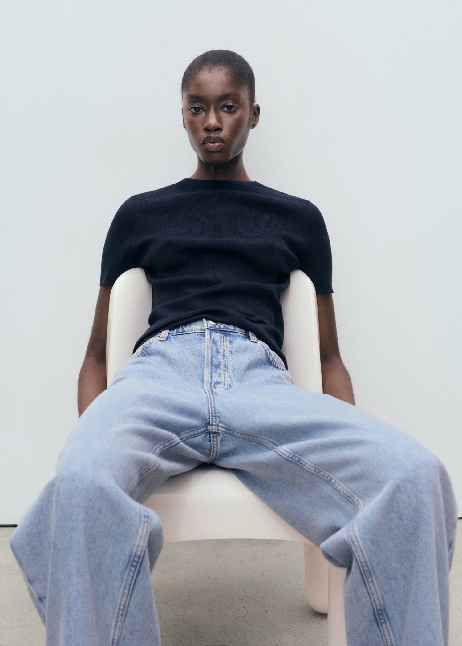 Short Sleeved Fine Knit Sweater