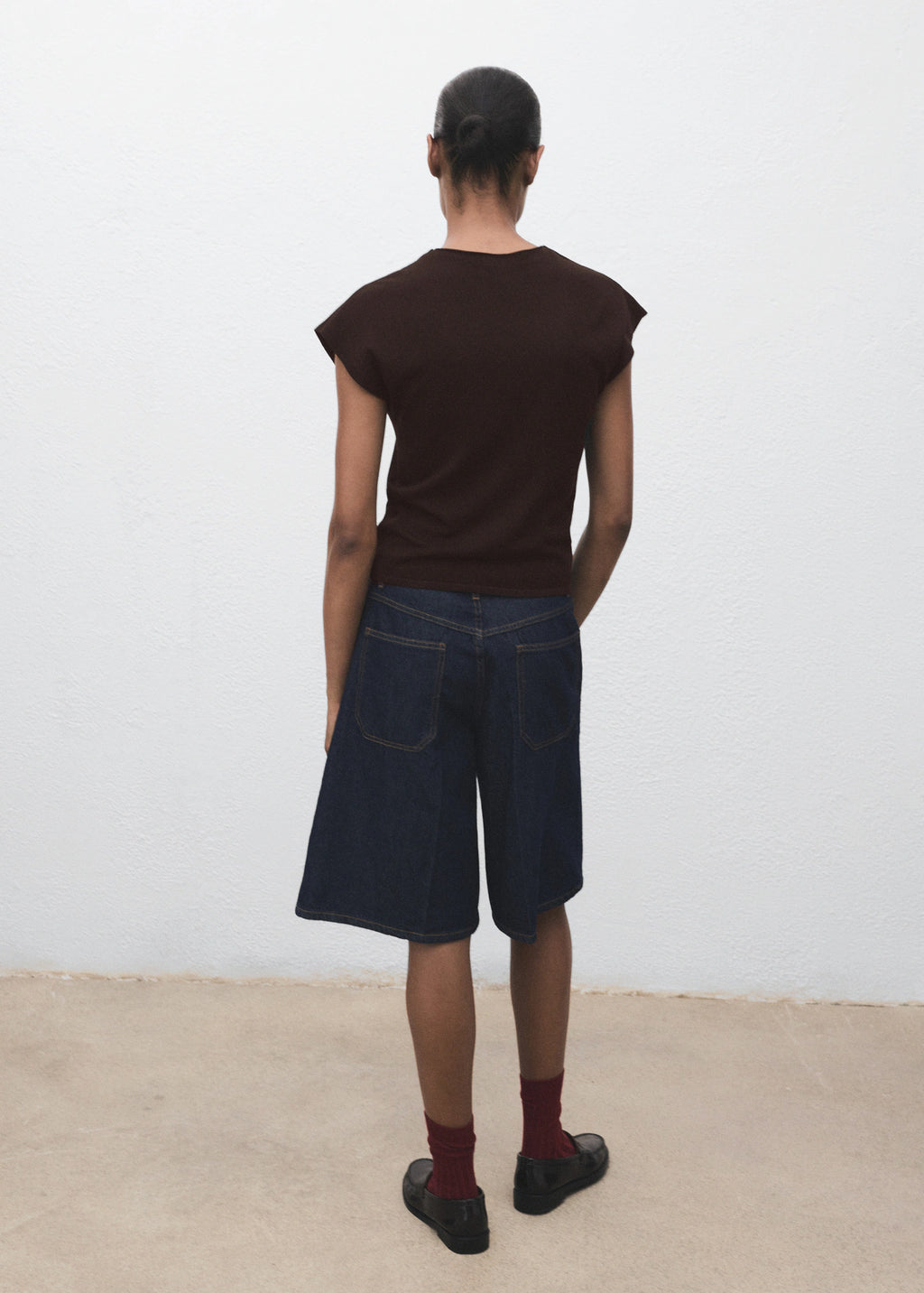 Short Sleeved Fine Knit Sweater