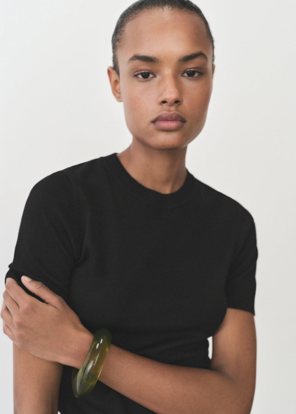 Short Sleeved Fine Knit Sweater