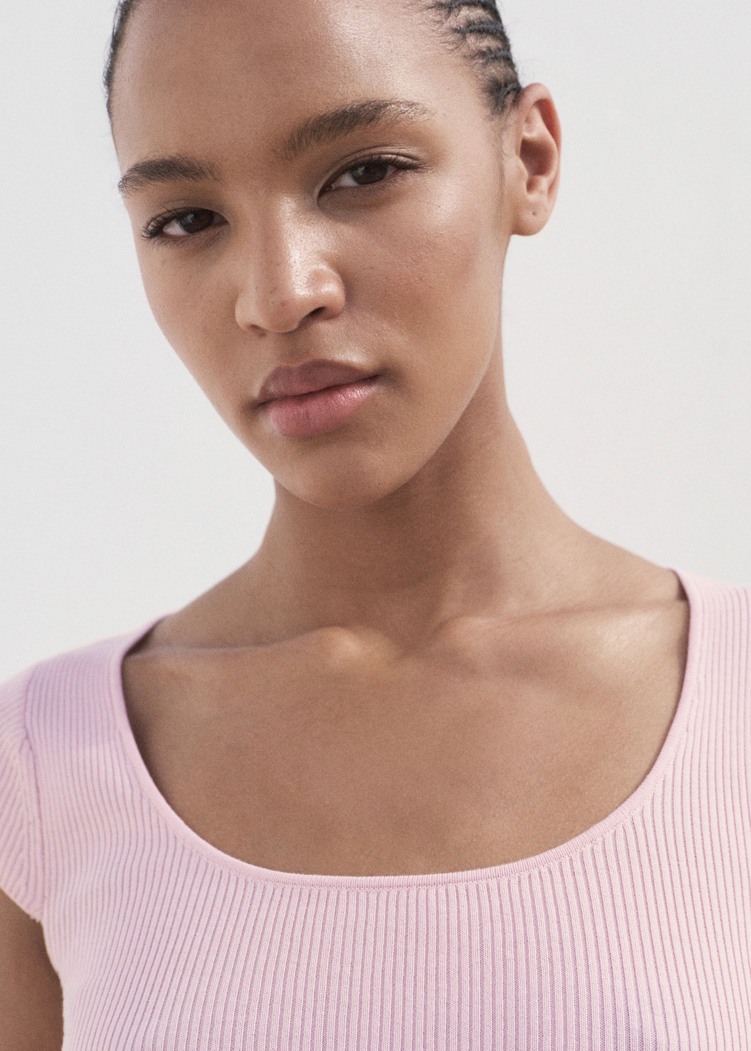 Short Sleeved Ribbed Sweater