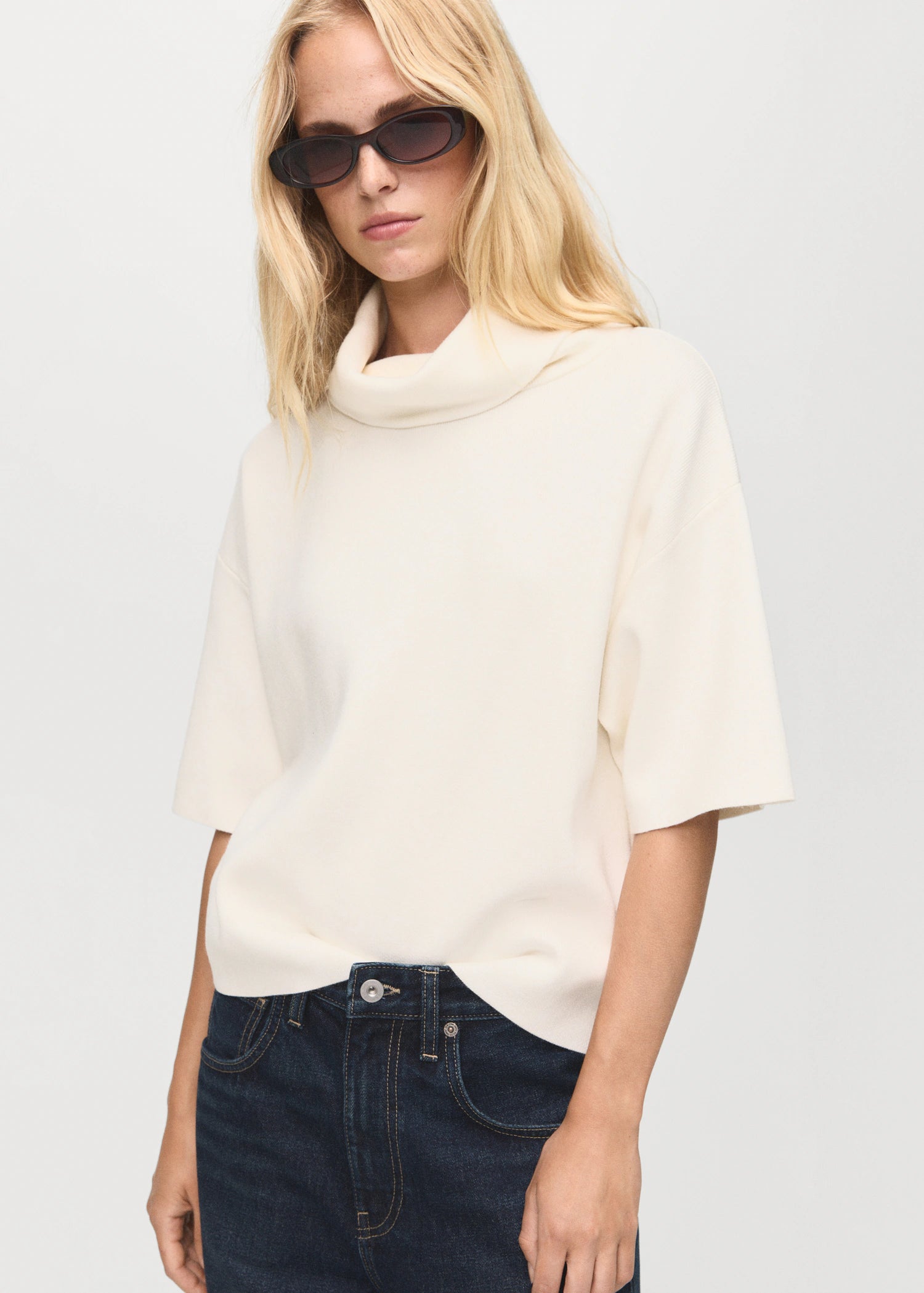 Short Sleeved Turtleneck Sweater