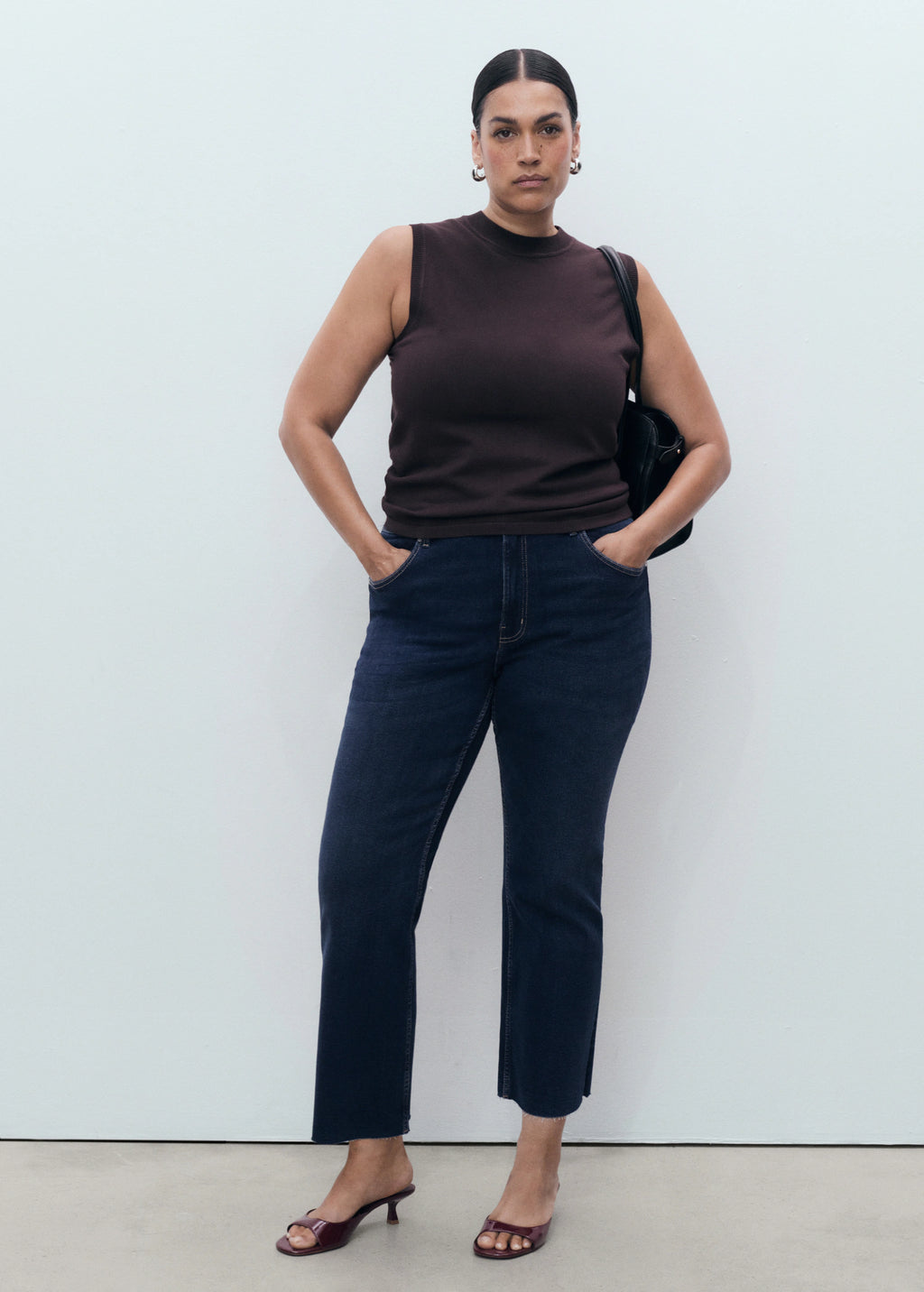 Sienna Flared Cropped Jeans