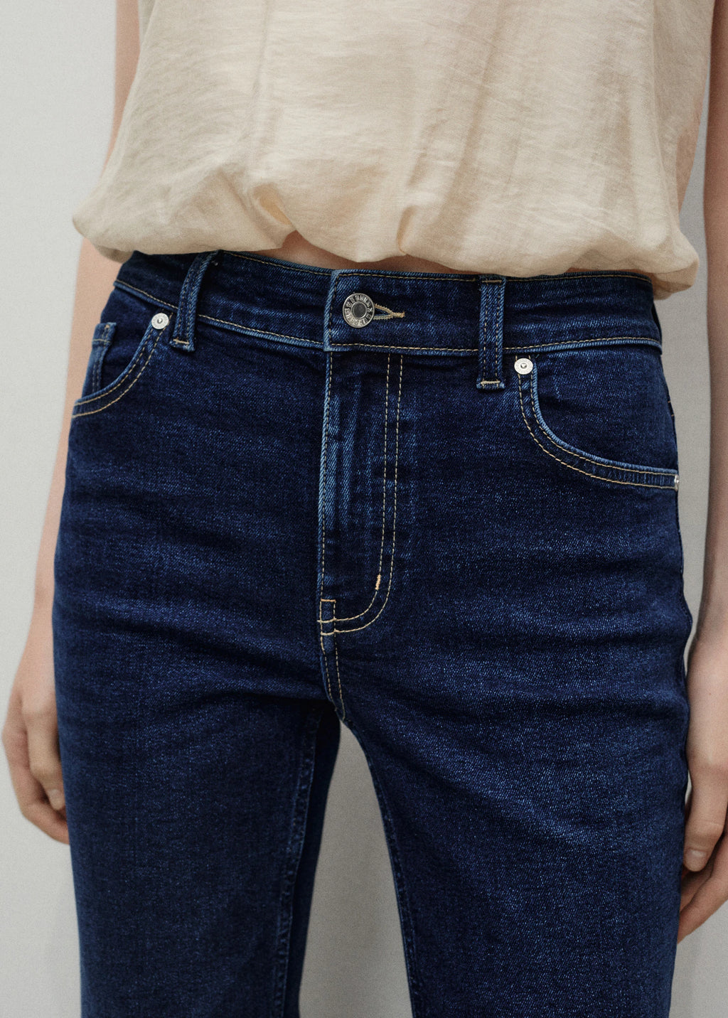 Sienna Flared Cropped Jeans