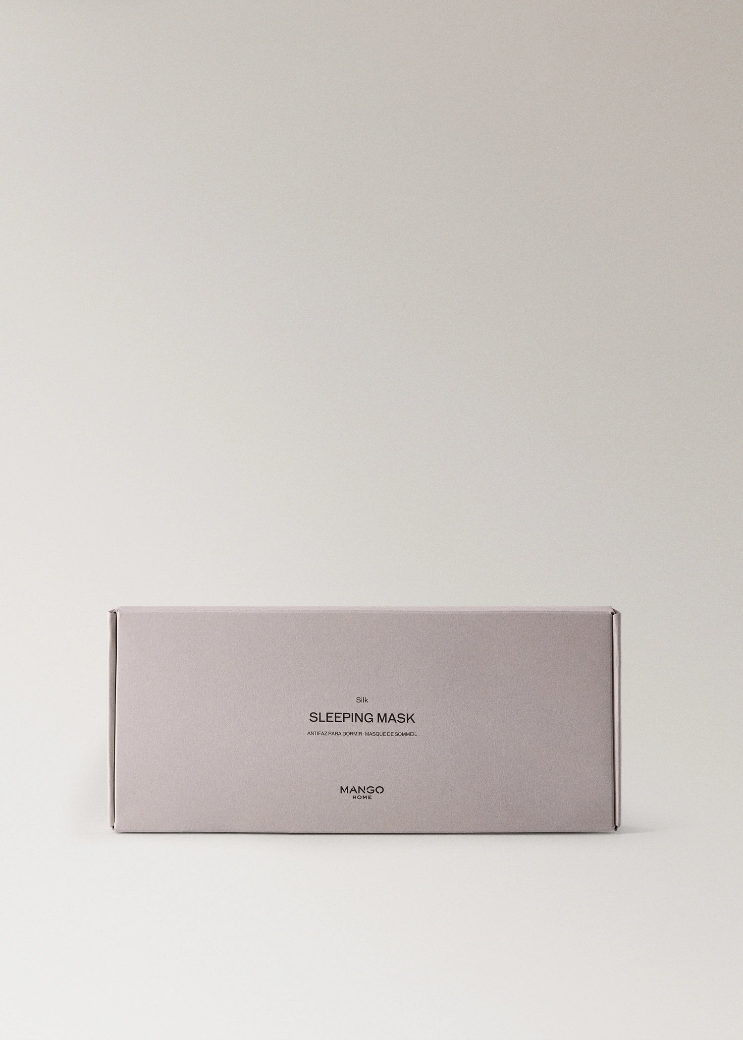 Silk Mask With Contrast Piping