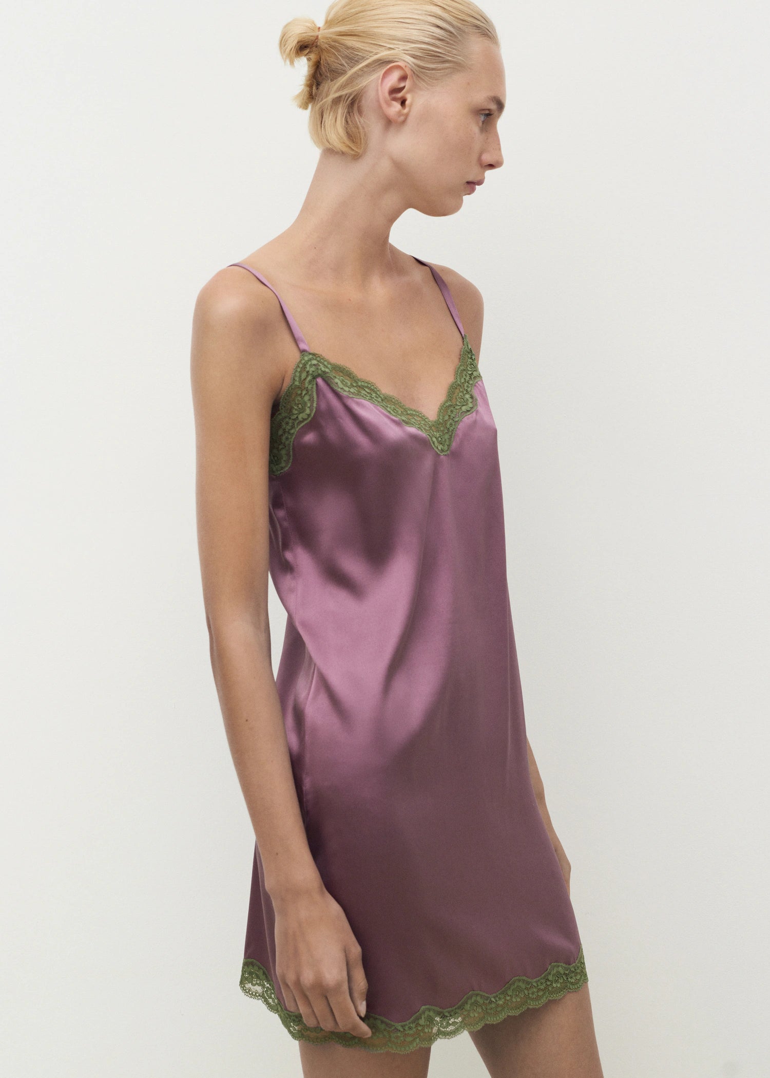 Silk Nightdress With Lace In Contrasting Colour