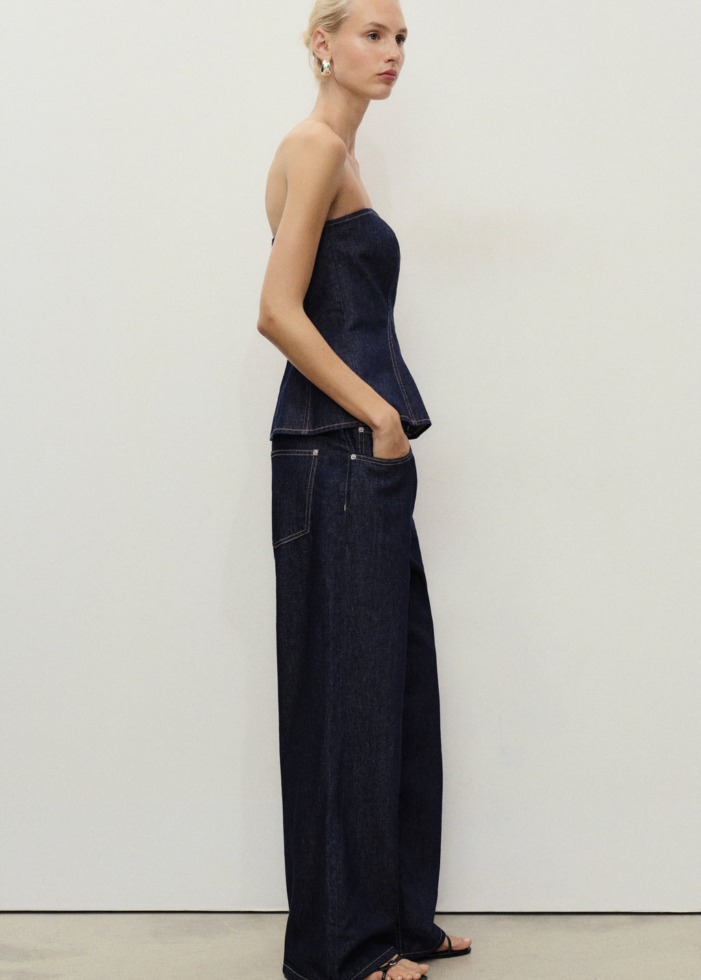 Straight Fit Belt Jeans