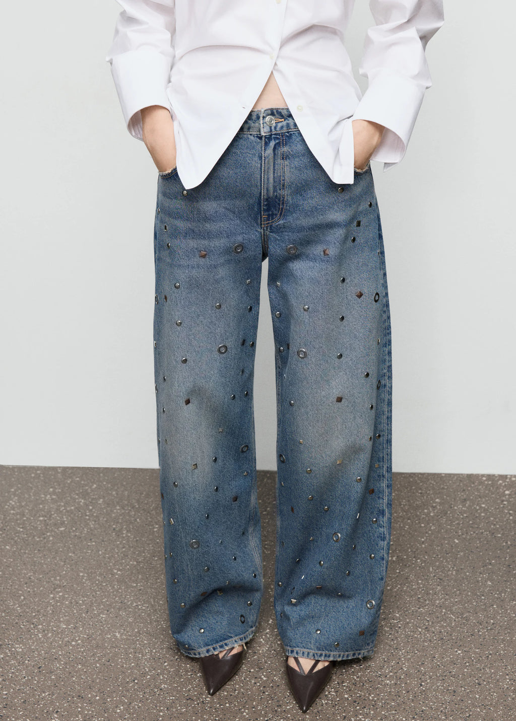 Straight Leg Jeans With Eyelets