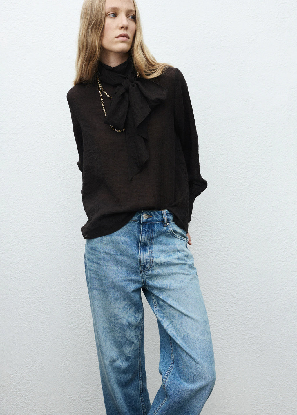 Straight Leg Jeans With Floral Pattern