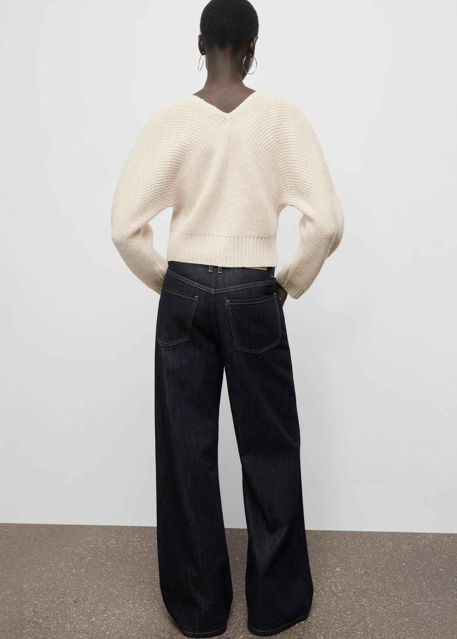 V Neck Cardigan With Bows