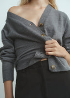 V Neck Cardigan With Pockets